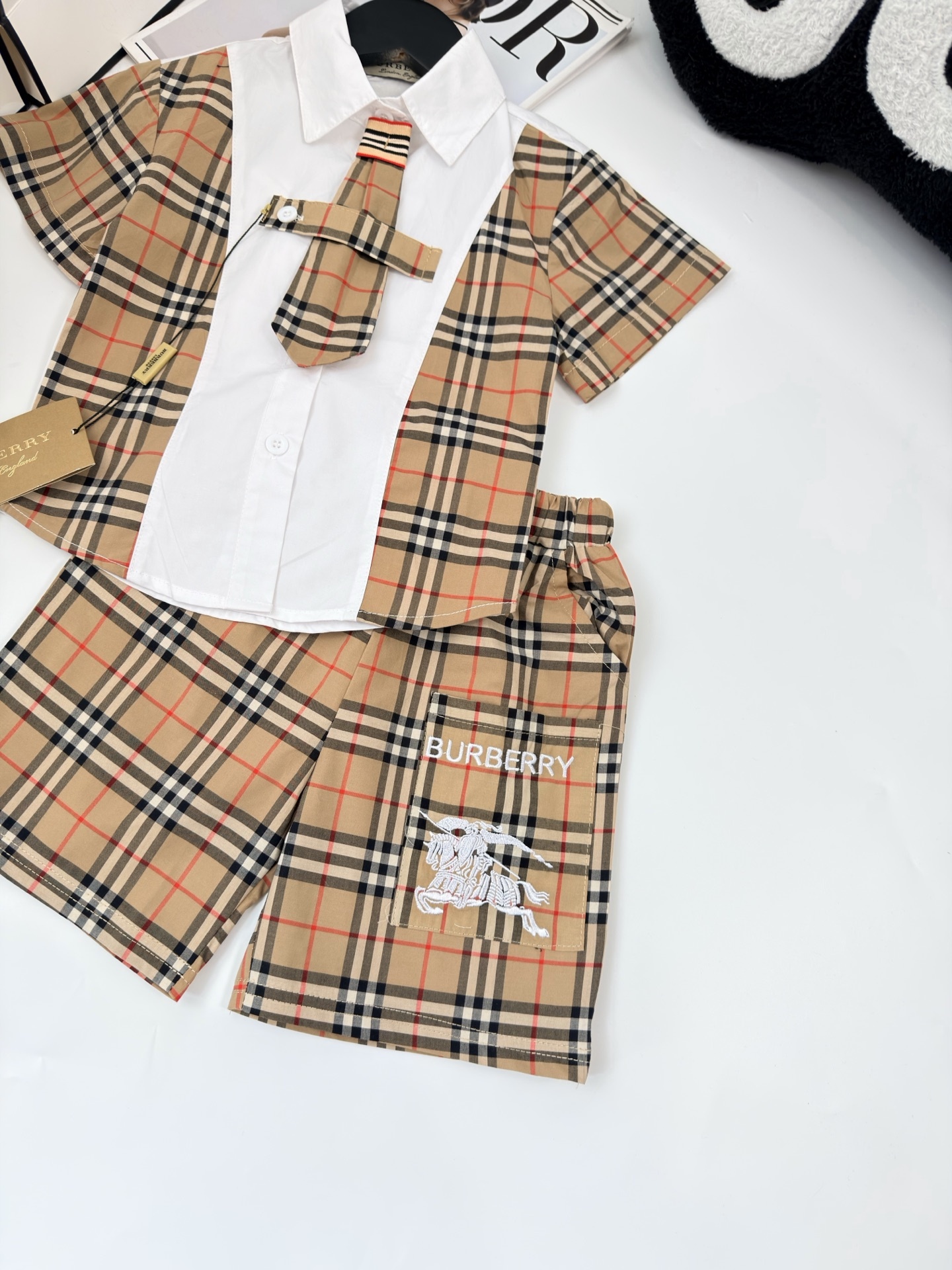 be16ce3d3008879be06a1ca744ec8d17.jpg