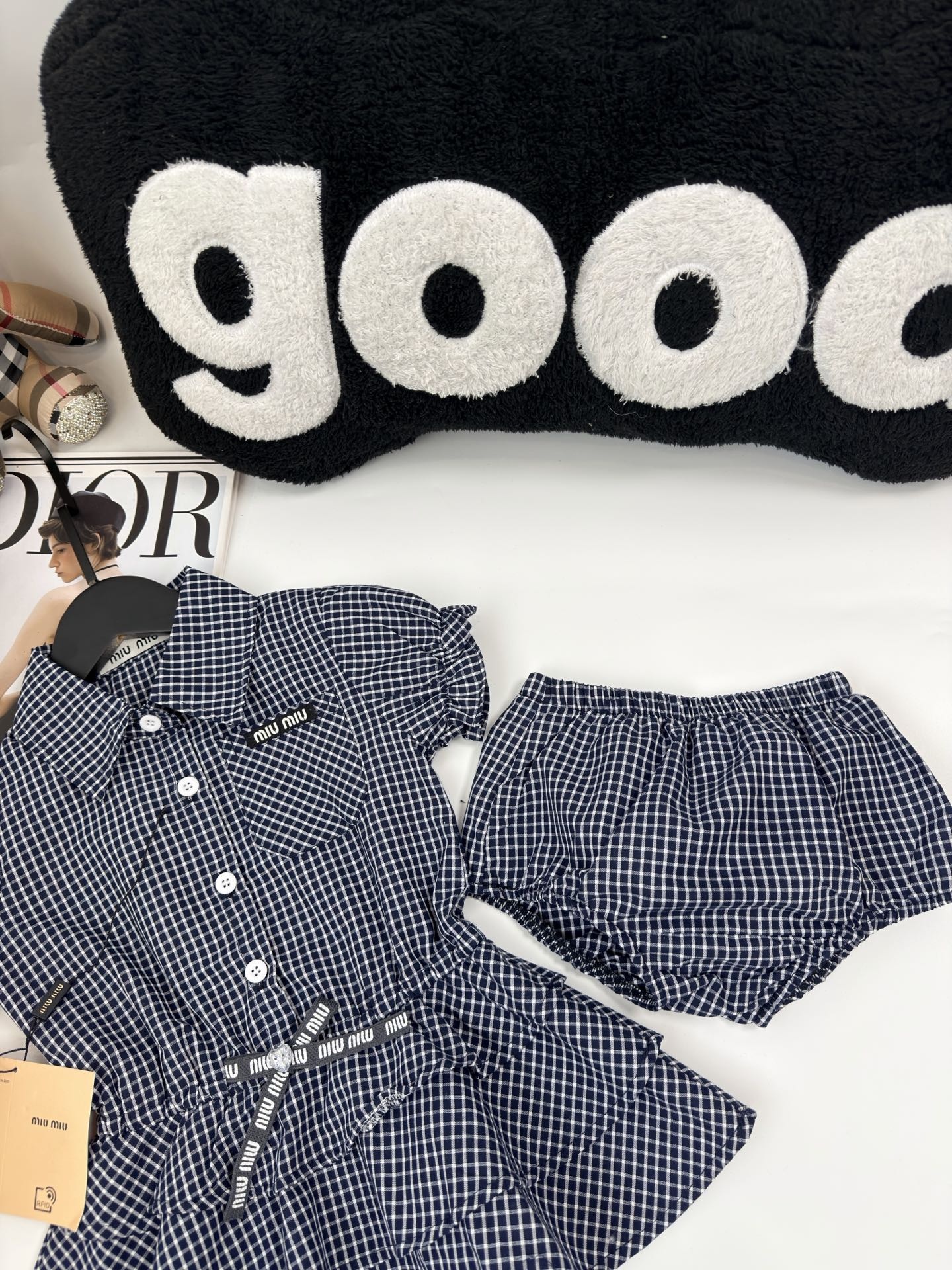 c98e459bcdd7509baa0c53baa290cb4d.jpg