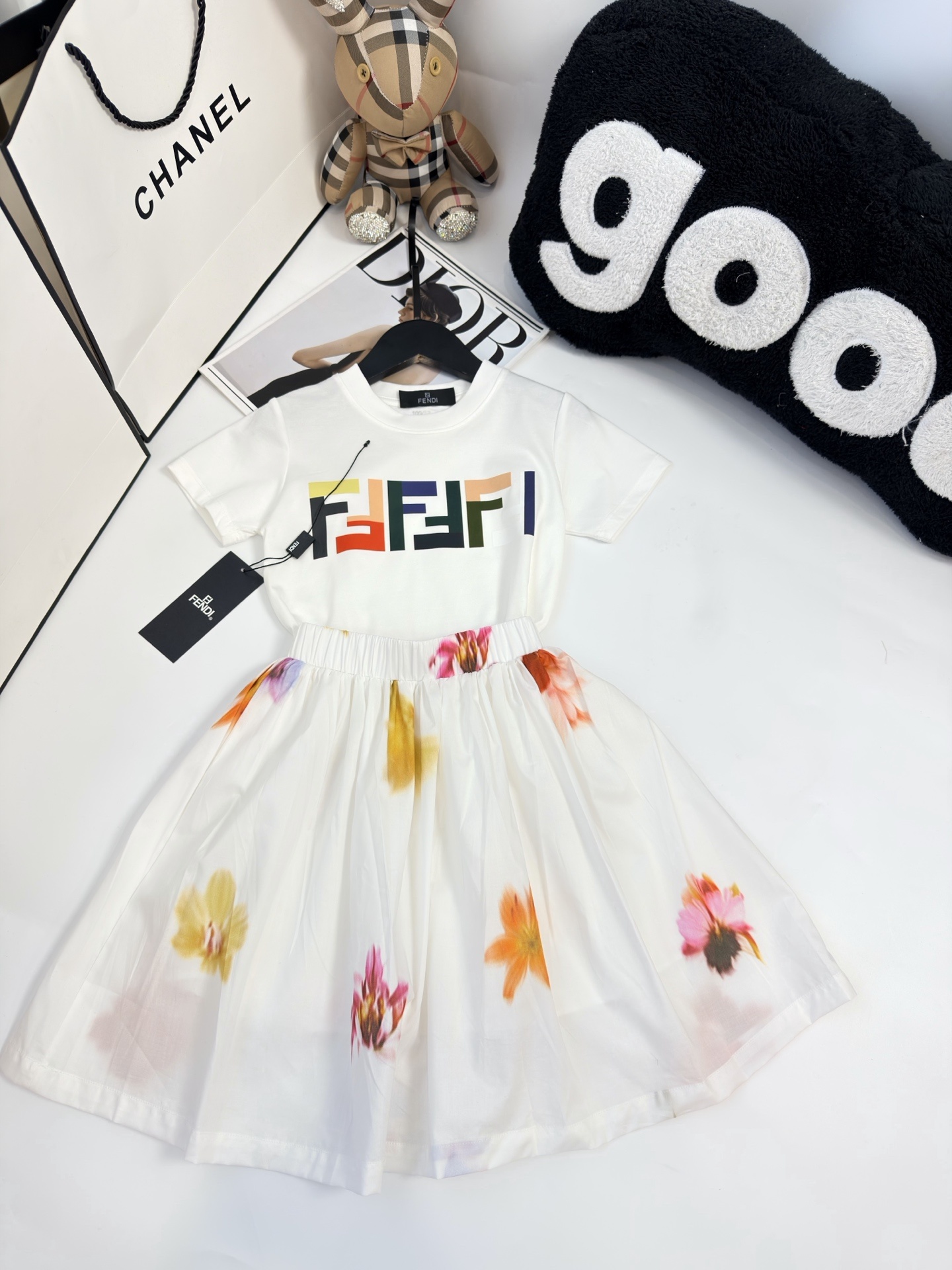 ccd51418c29a7ff9a7db5dadf3e8ac7f.jpg
