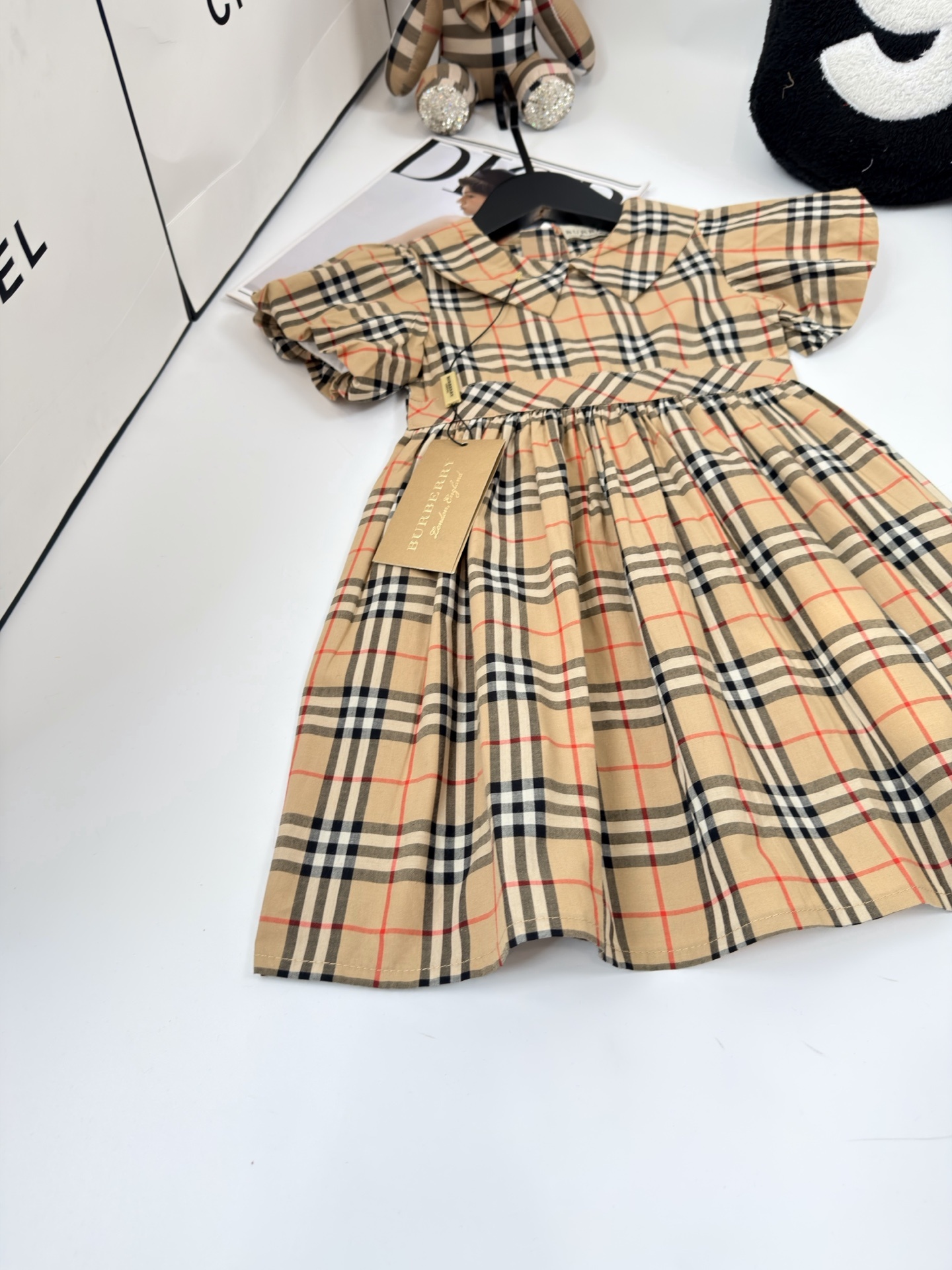 dea286554e0171a299ed92d5a7d65753.jpg