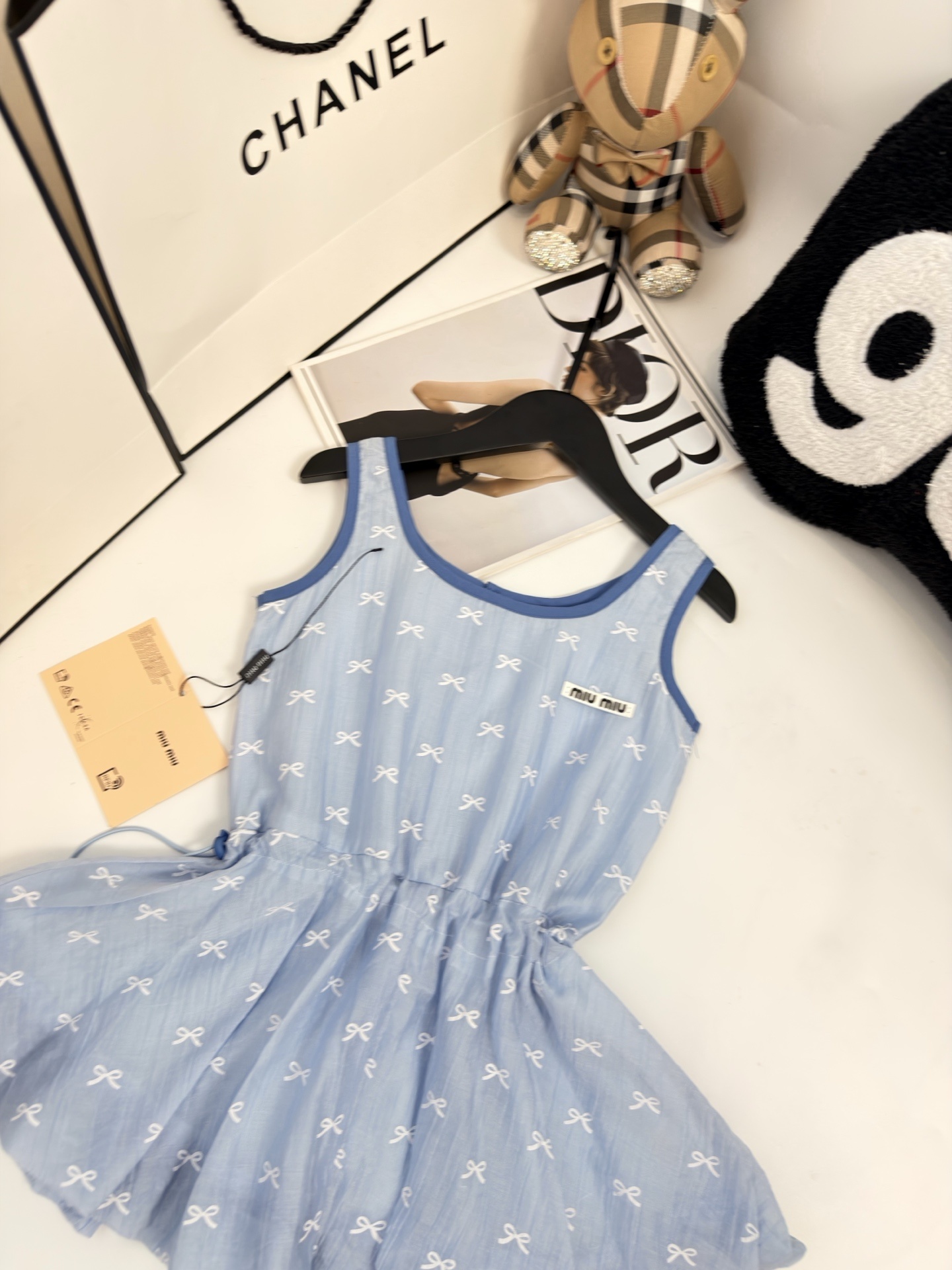f5ea373feb682648d2fae8cd11d57a74.jpg