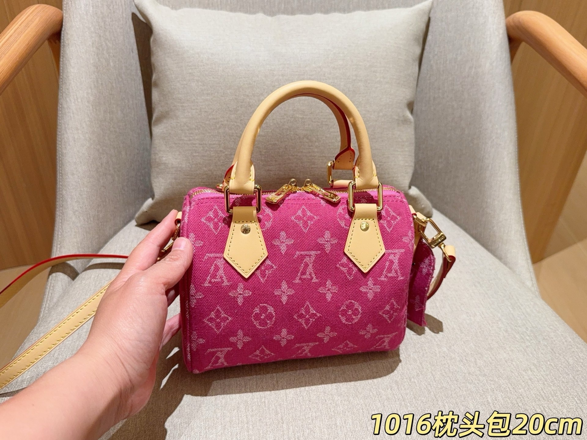 55ab9d1ad7a49db267debcb9385886f5.jpg