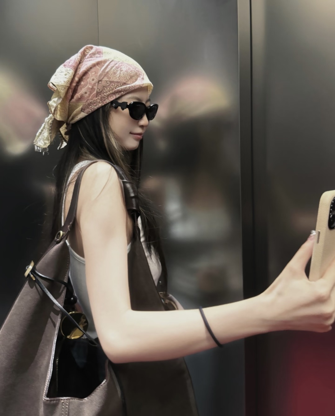 60f75f9e0eb68037a426d25f83c7ccd3.jpg