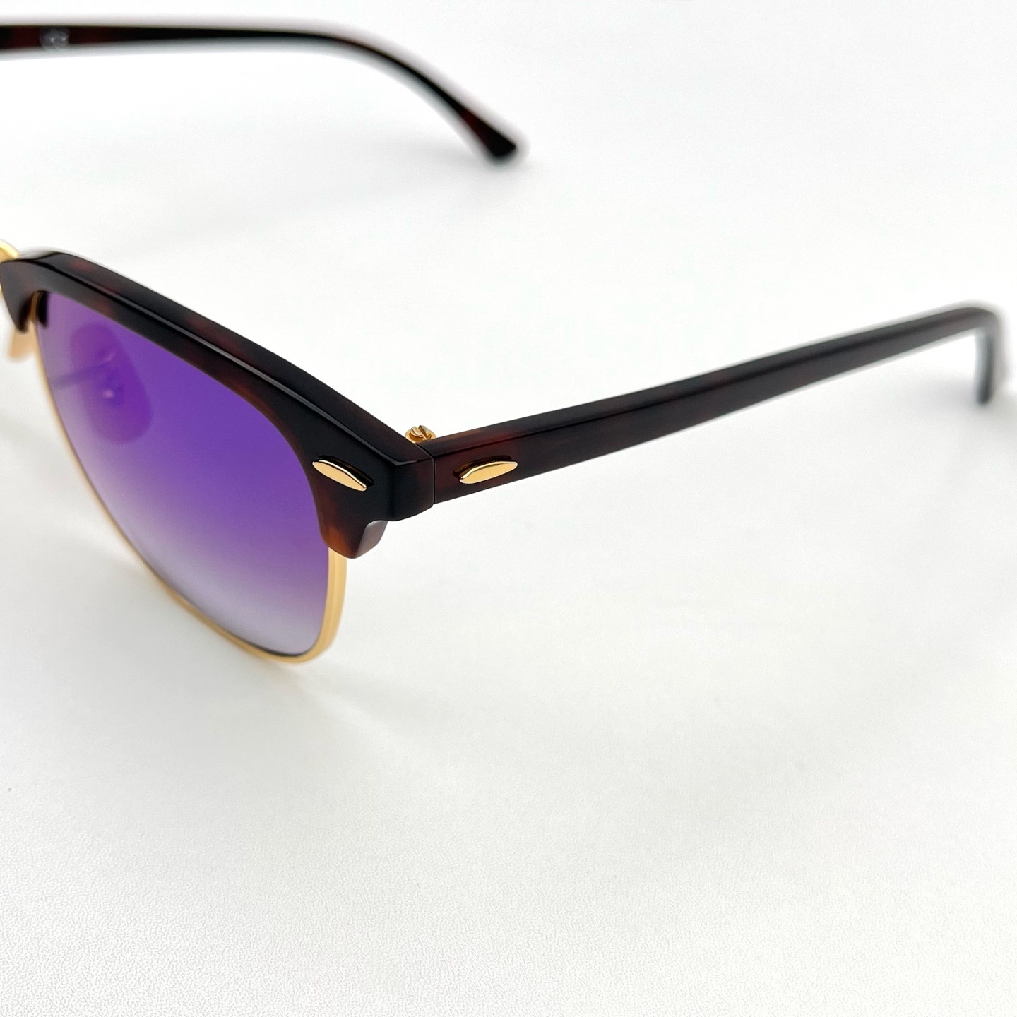 85eaf1191f492aed65c8a361ba8a23a4.jpg