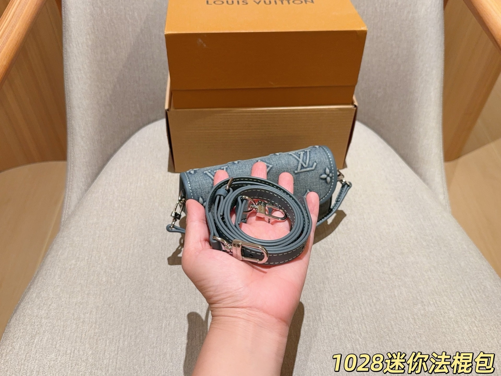 aa79ddef5d0410dbd3ad1ab22488a79d.jpg