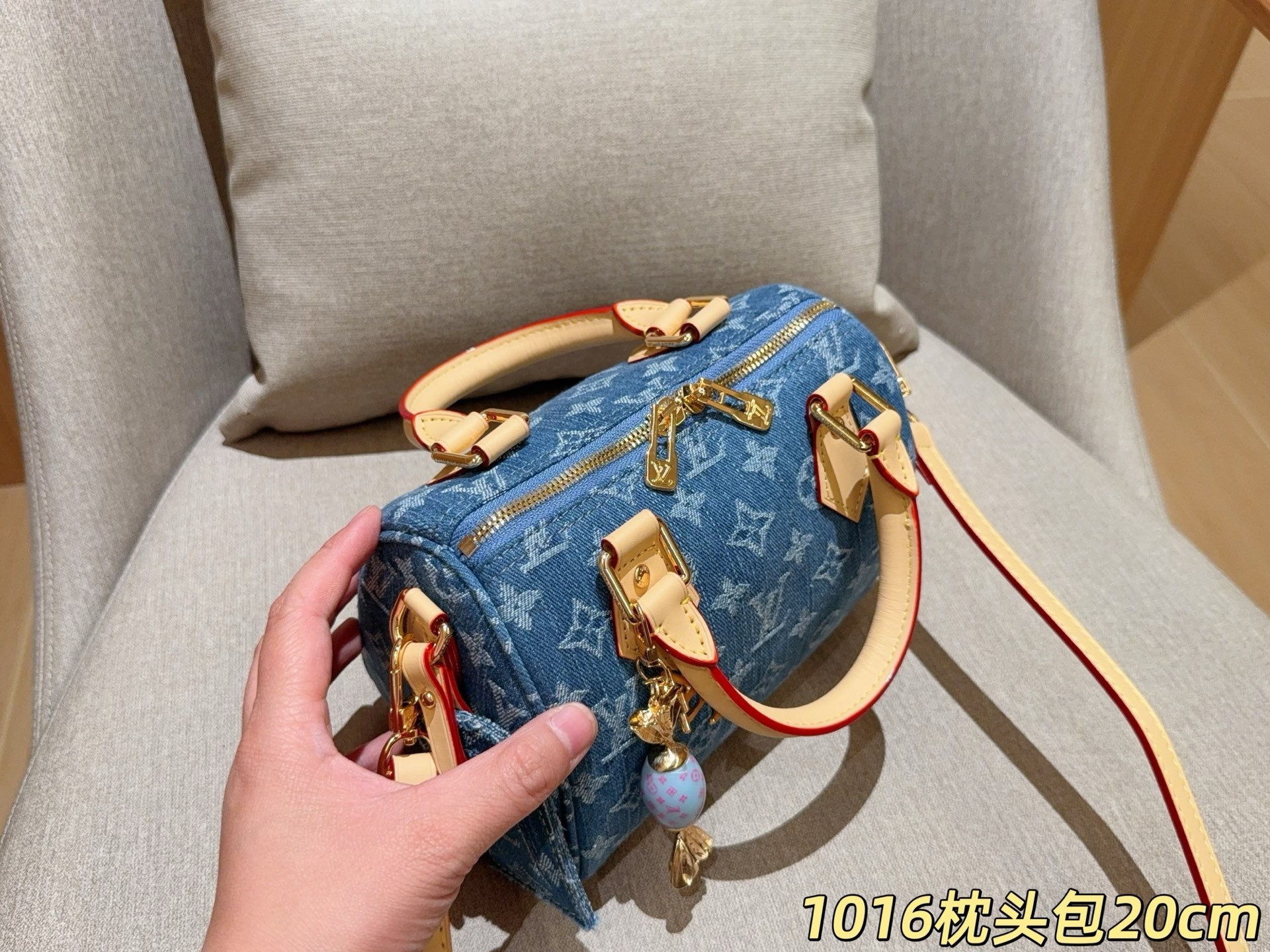 b86932f901becdf3e5db63eda1dc9e35.jpg