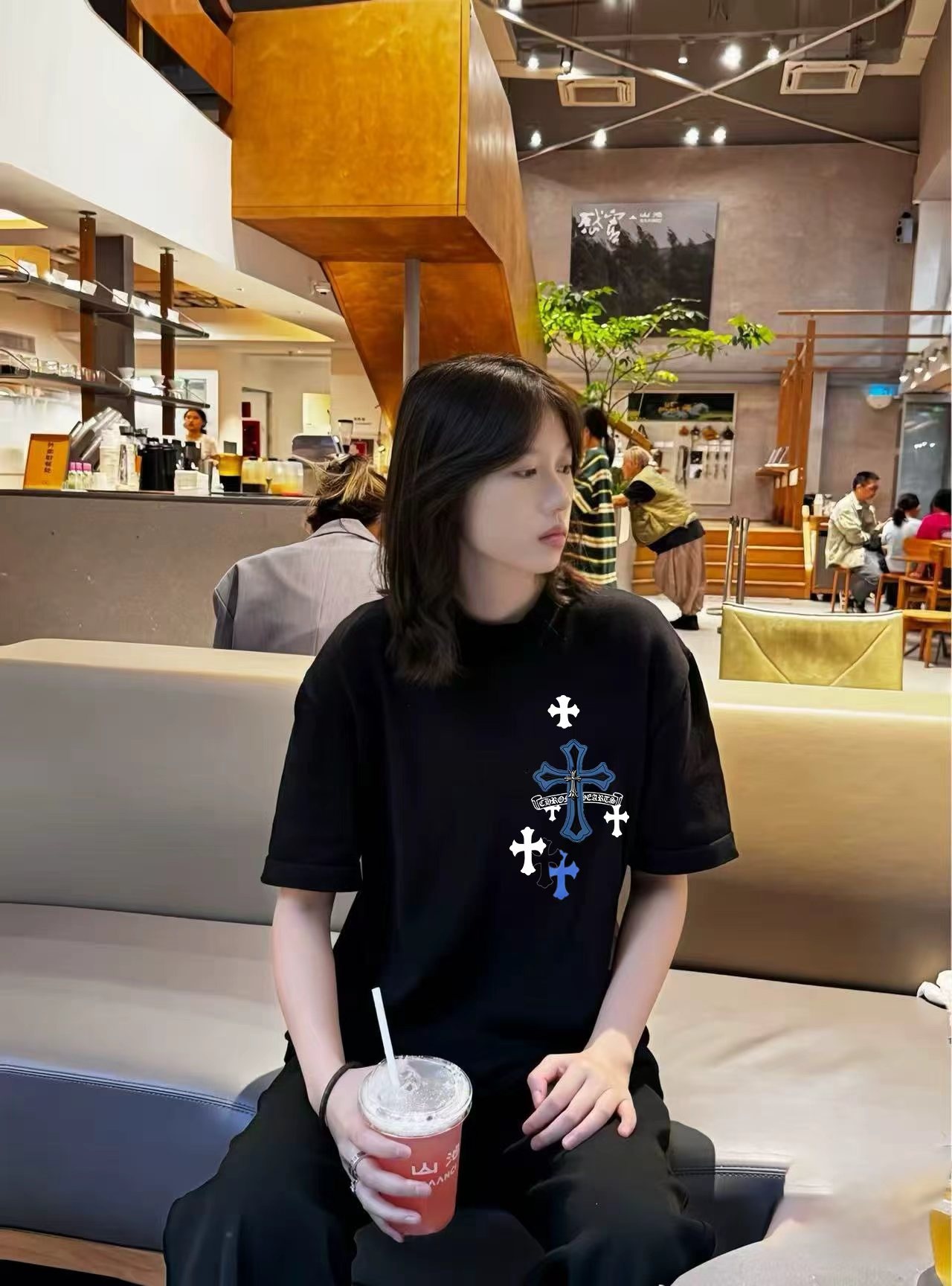 4953175f4091a8908afe76e2b0a13cc2.jpg