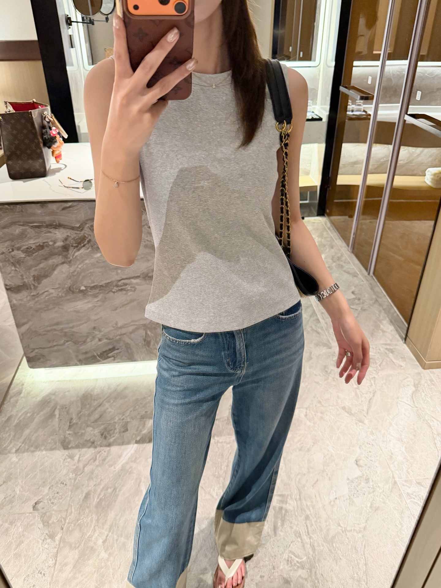 74ca99258b81b8a3880ef3d8ee1154b9.jpg