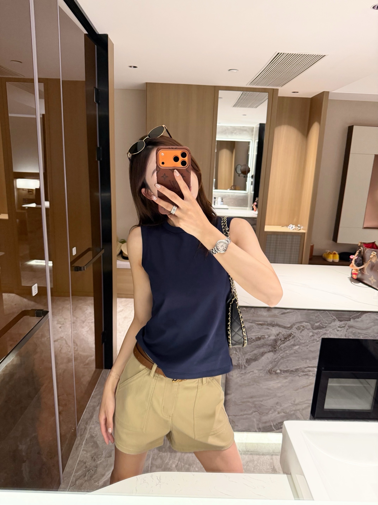 8acd38f3e15f4849df5eb8ff7c3f8d09.jpg