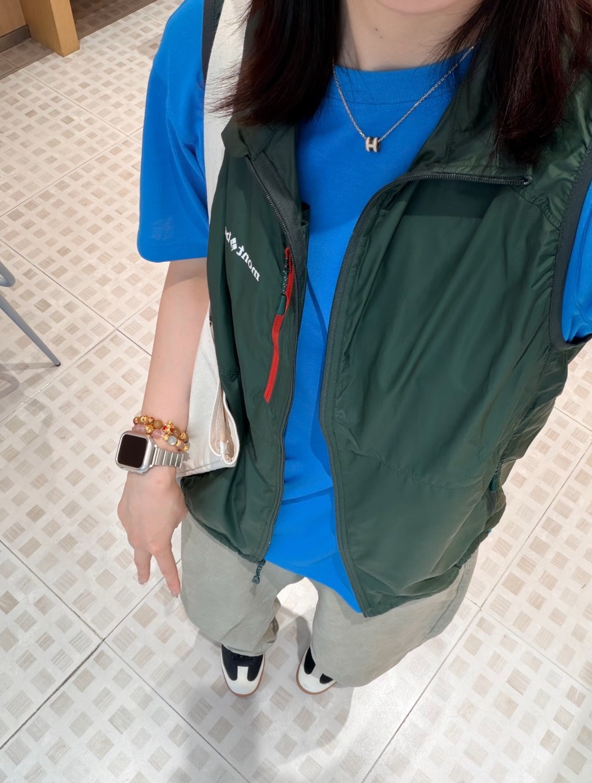 ab68b3234b8b8d02a435d569a5feea89.jpg
