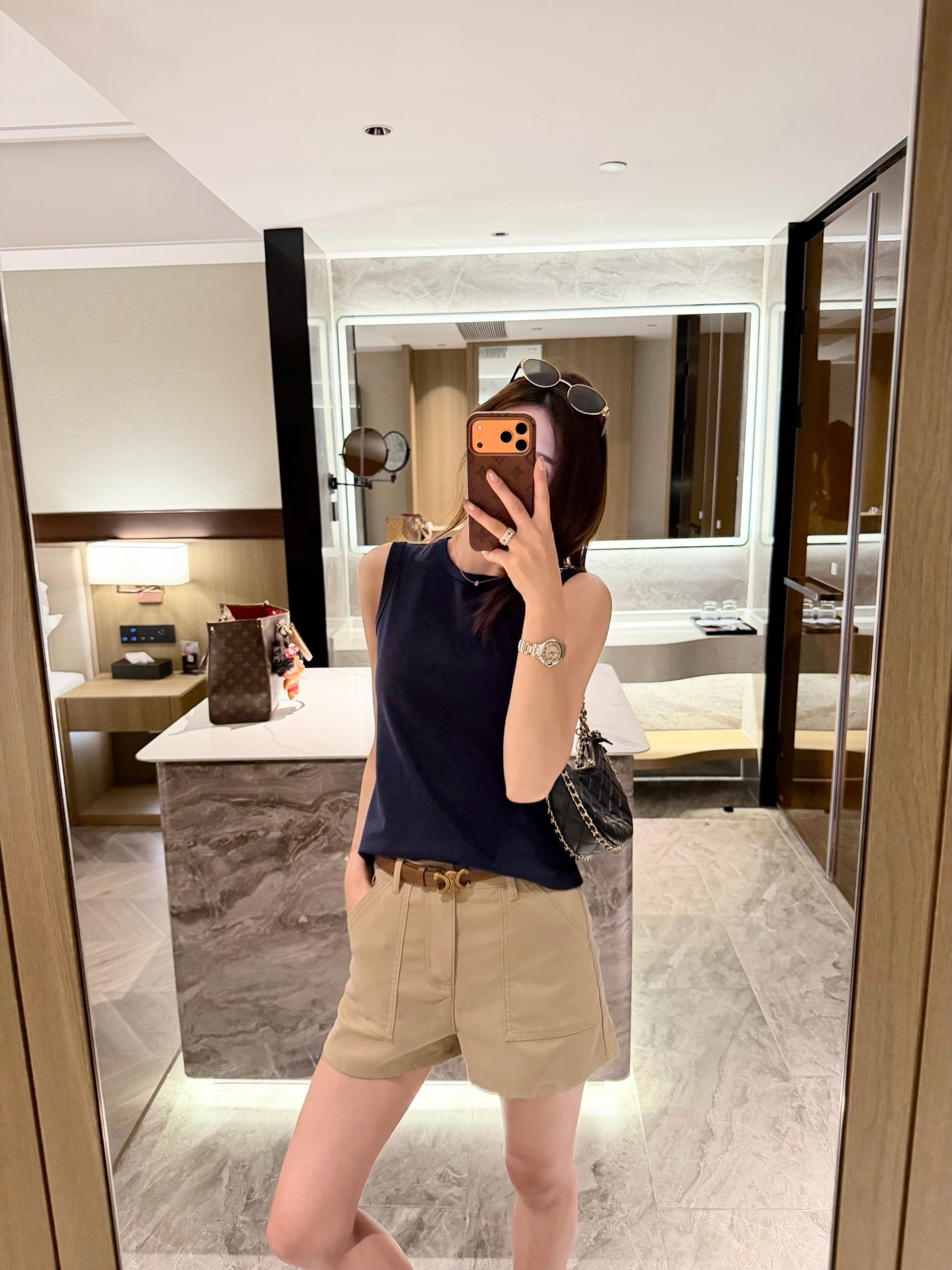 b03efab2f37e2297a3e08b0be8c11f7a.jpg