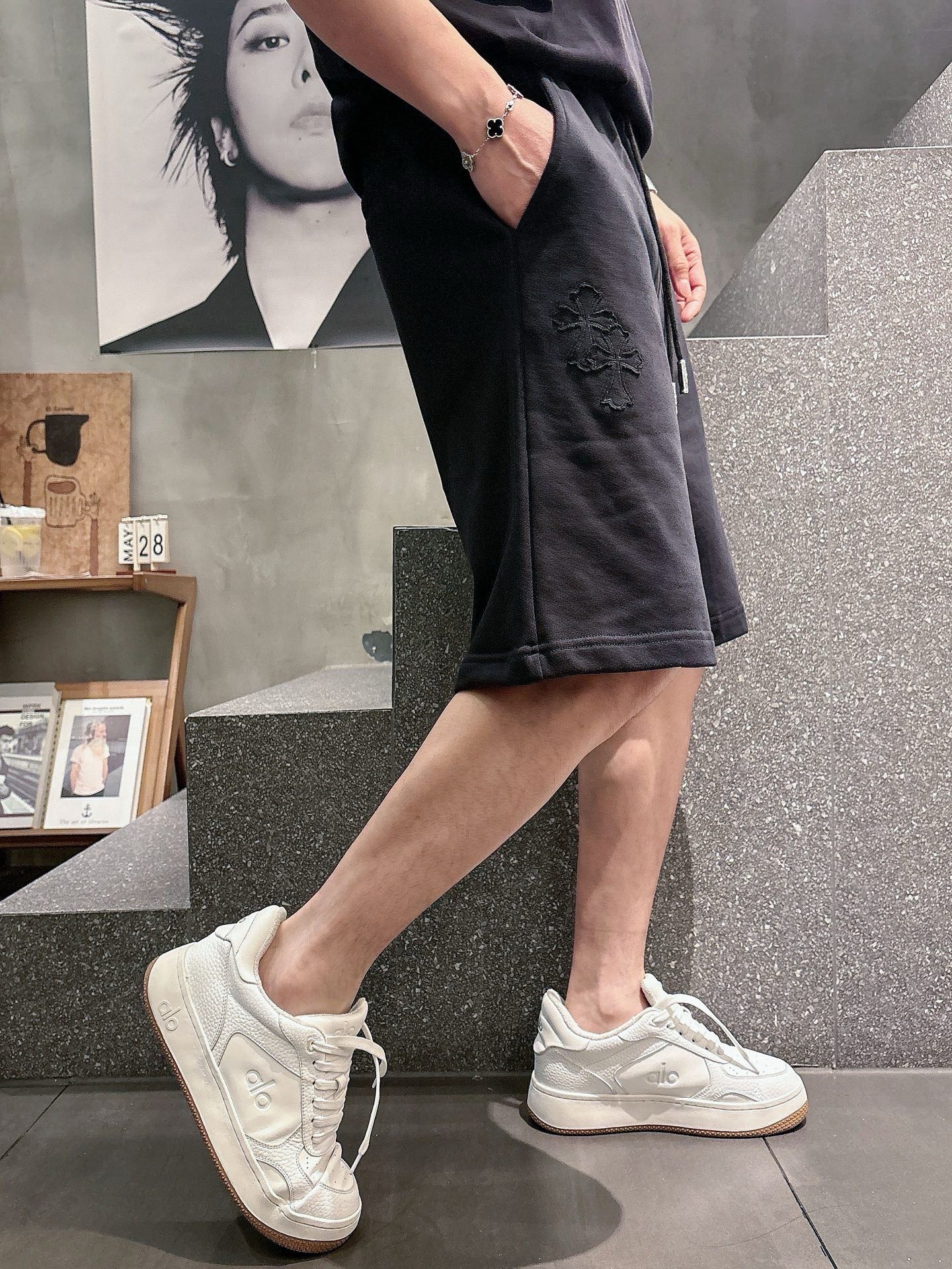 2c48e0c1279be5aada72ebb6922bcb7d.jpg