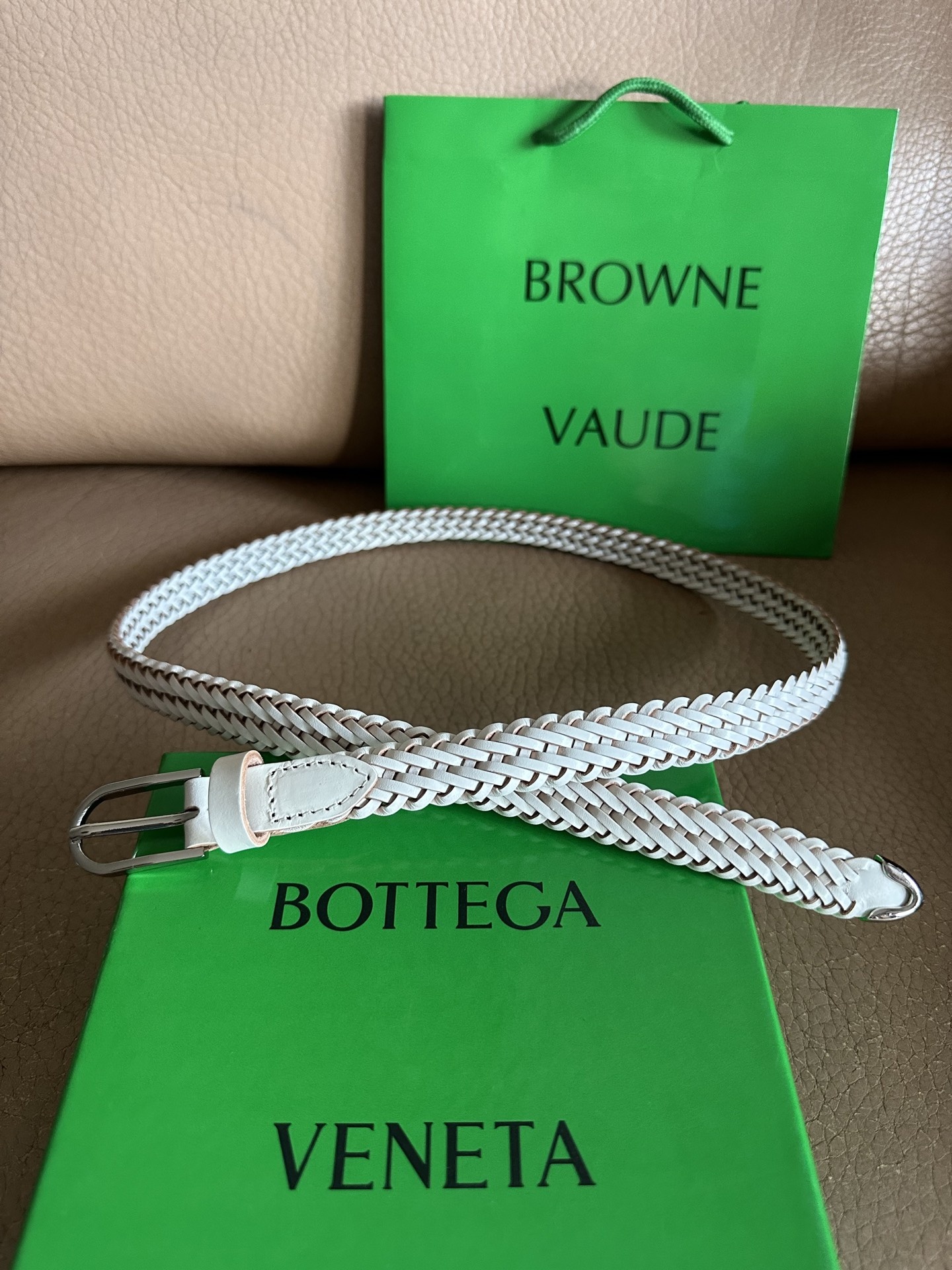 5bea6633f755264397c9e3621fda3326.jpg