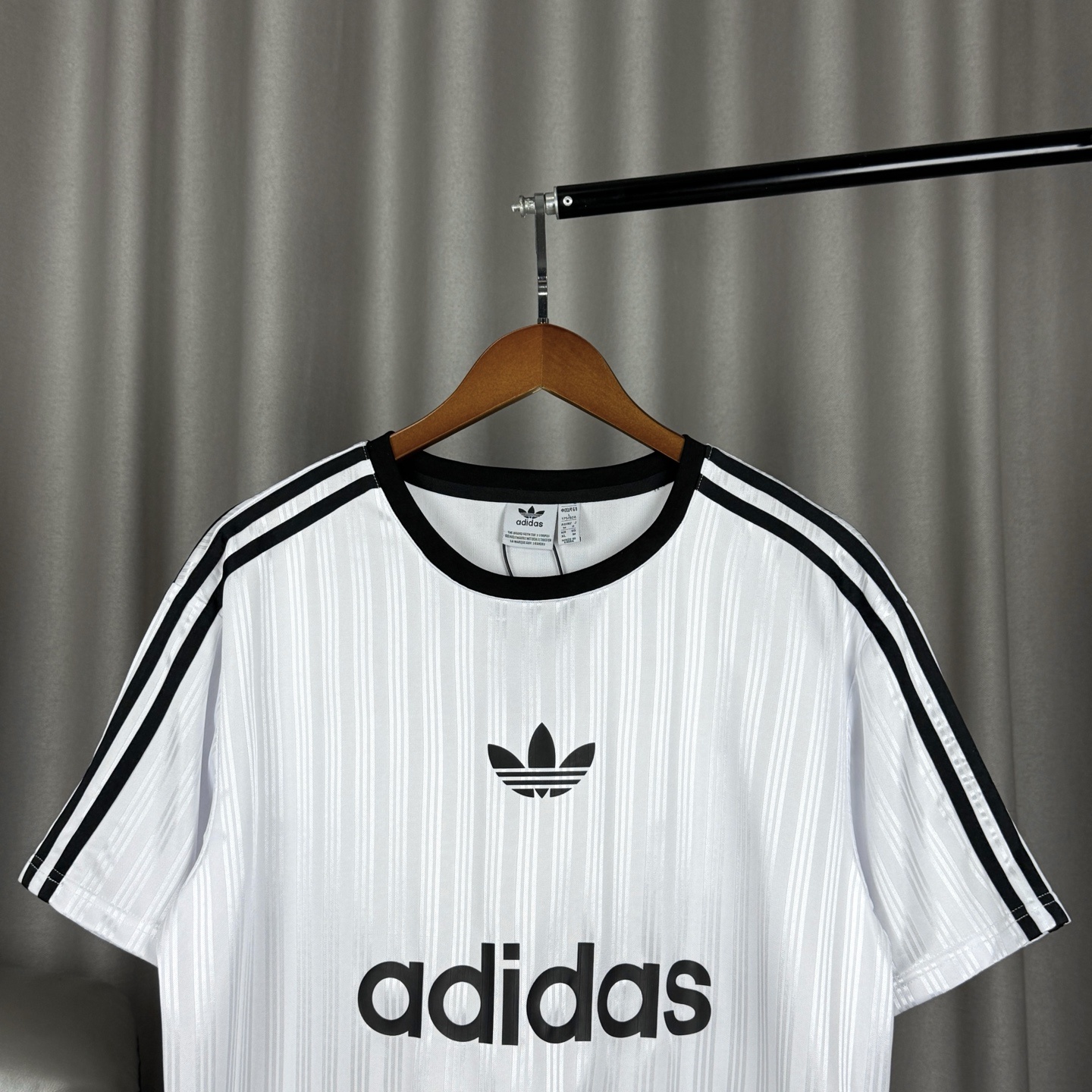 ba90fcae7e2c342afc9321e80d6fbf5e.jpg