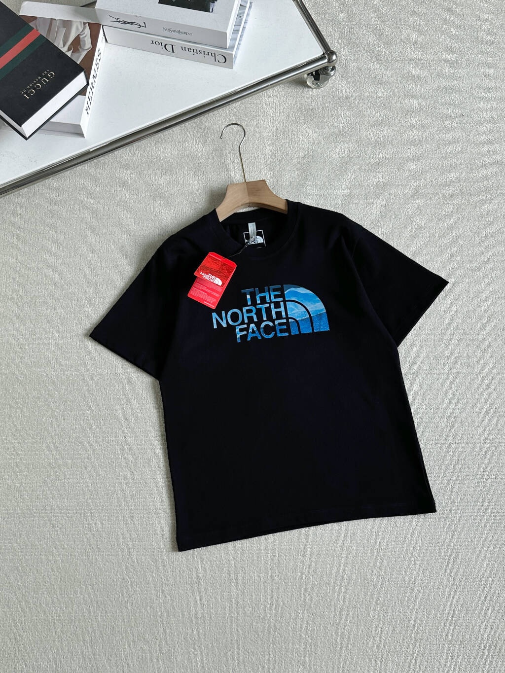bc1588a6e2a7e7be504361a32e9e4381.jpg