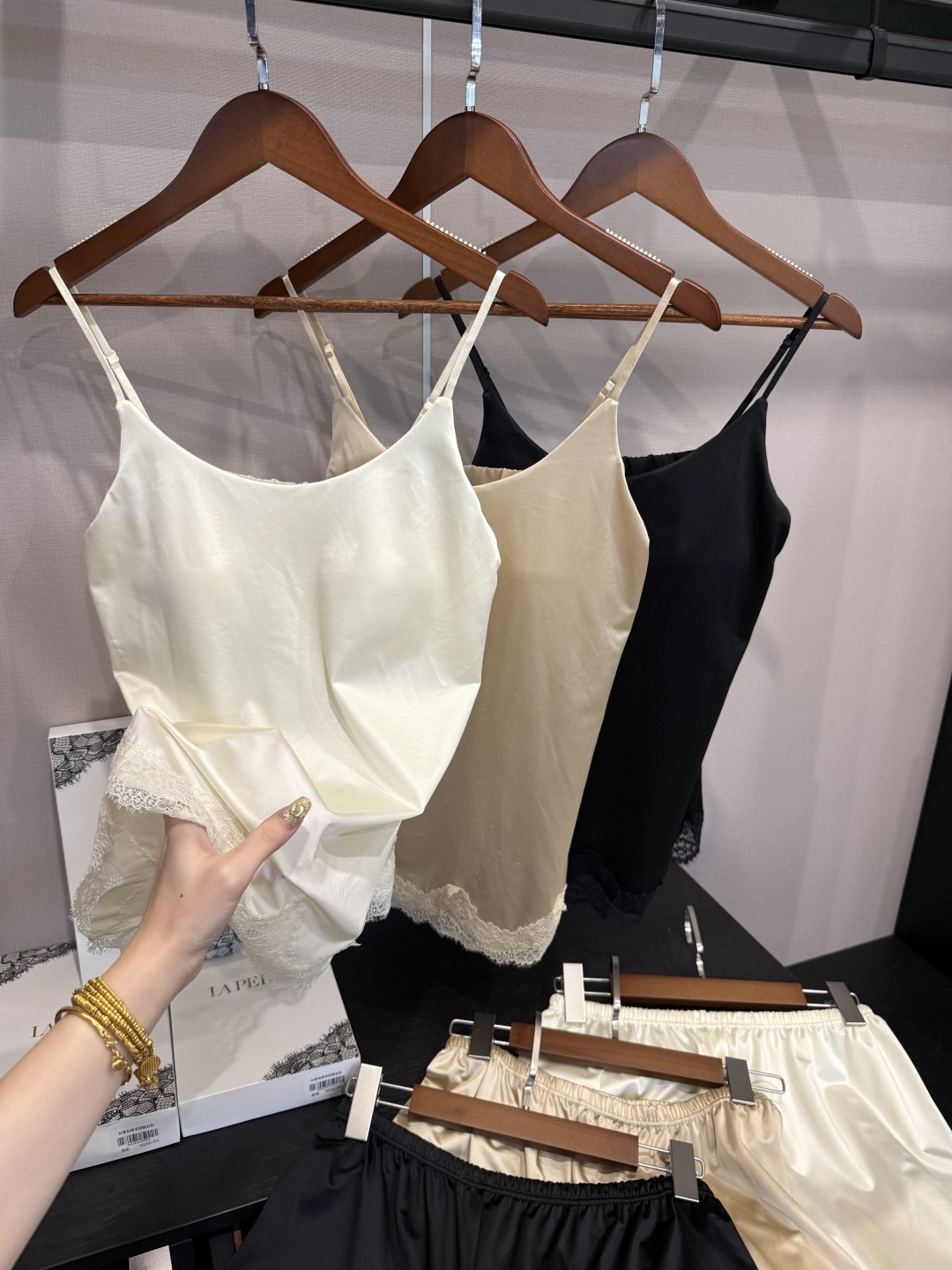 d84b4a69ff1b8309050e3c313764cc5a.jpg