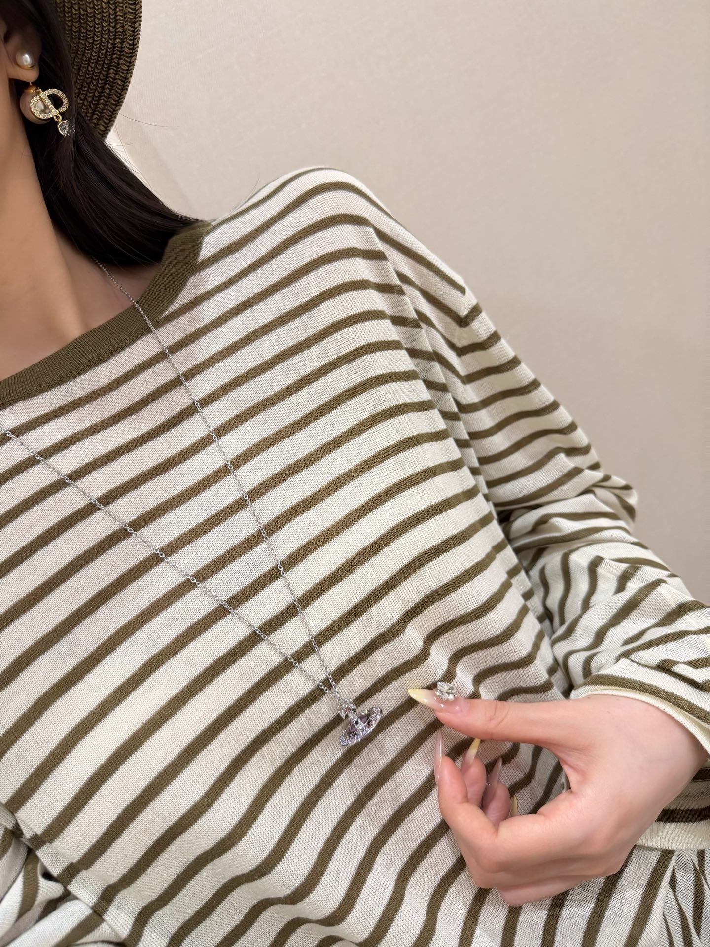 ff09ee0eda8ba59e2525e3b83679ea54.jpg