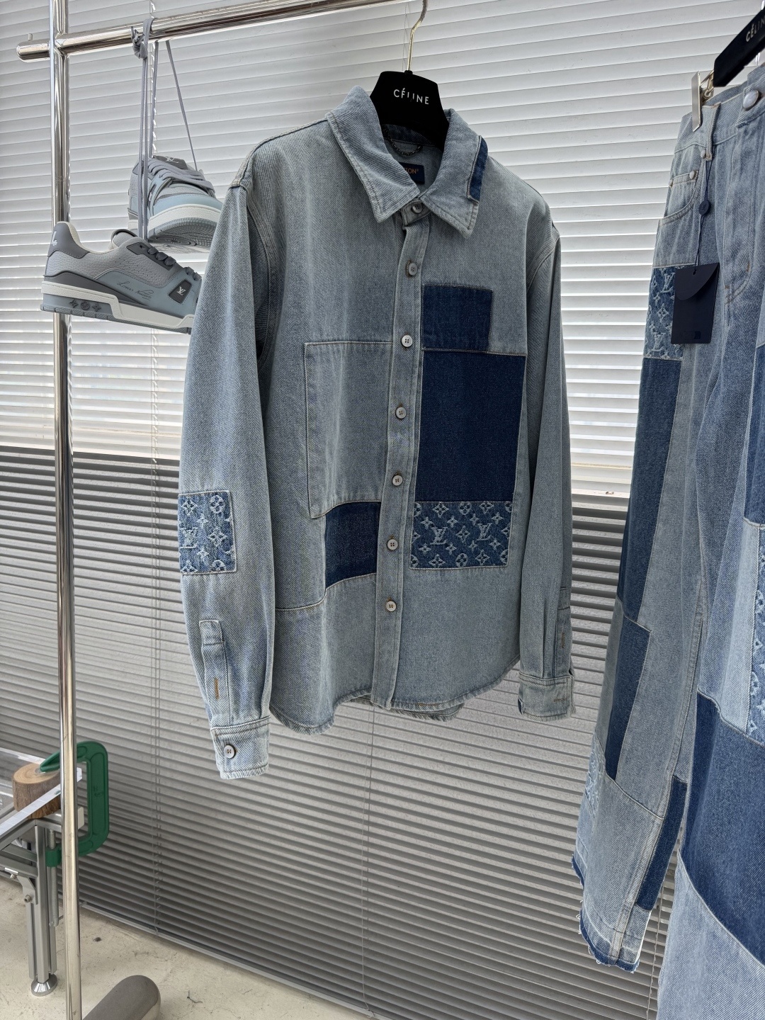 0a3405ae90cc45d750044ec21cf780bd.jpg
