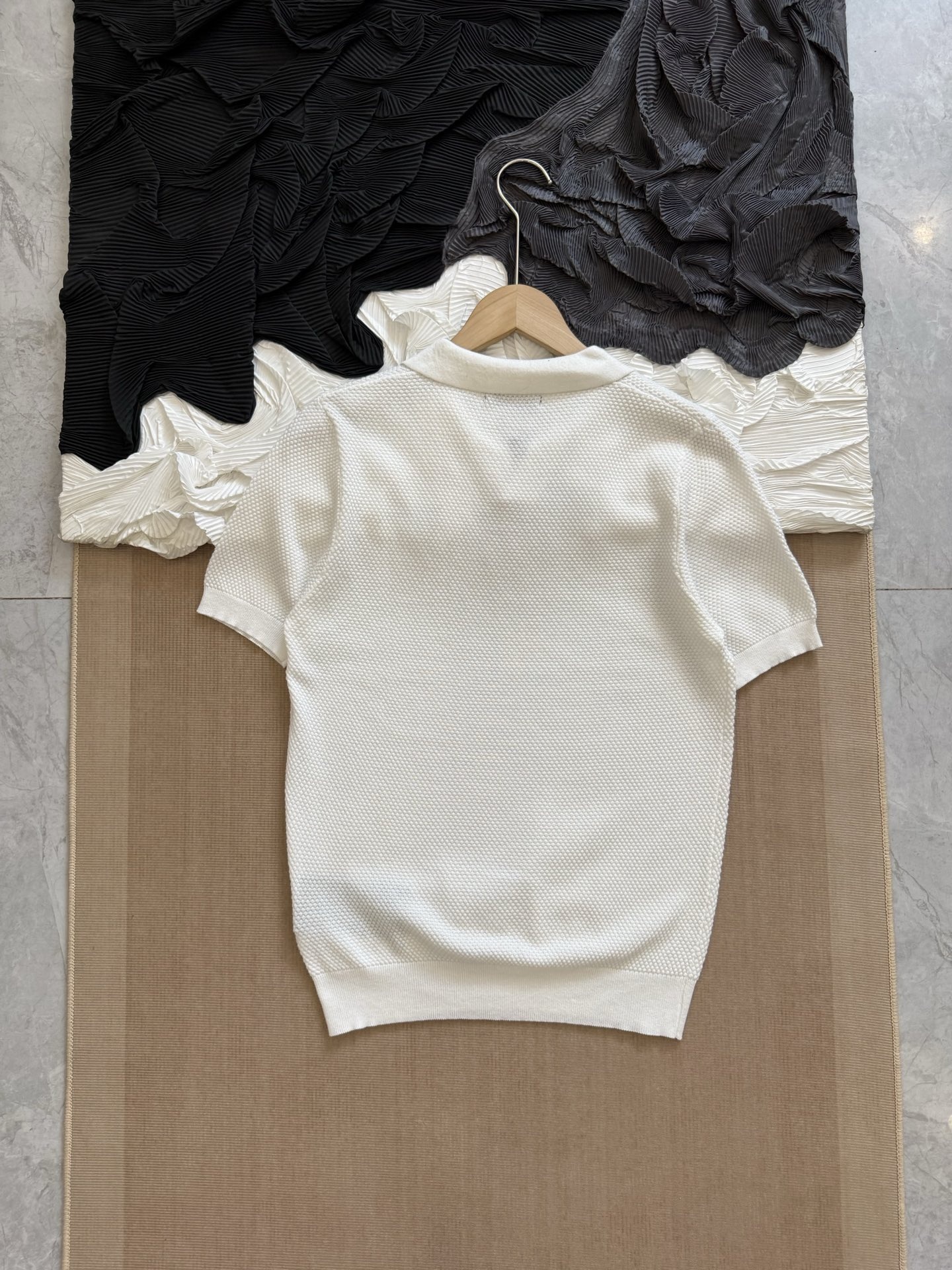0e11f25229fad149539d3ab9a707d6f9.jpg