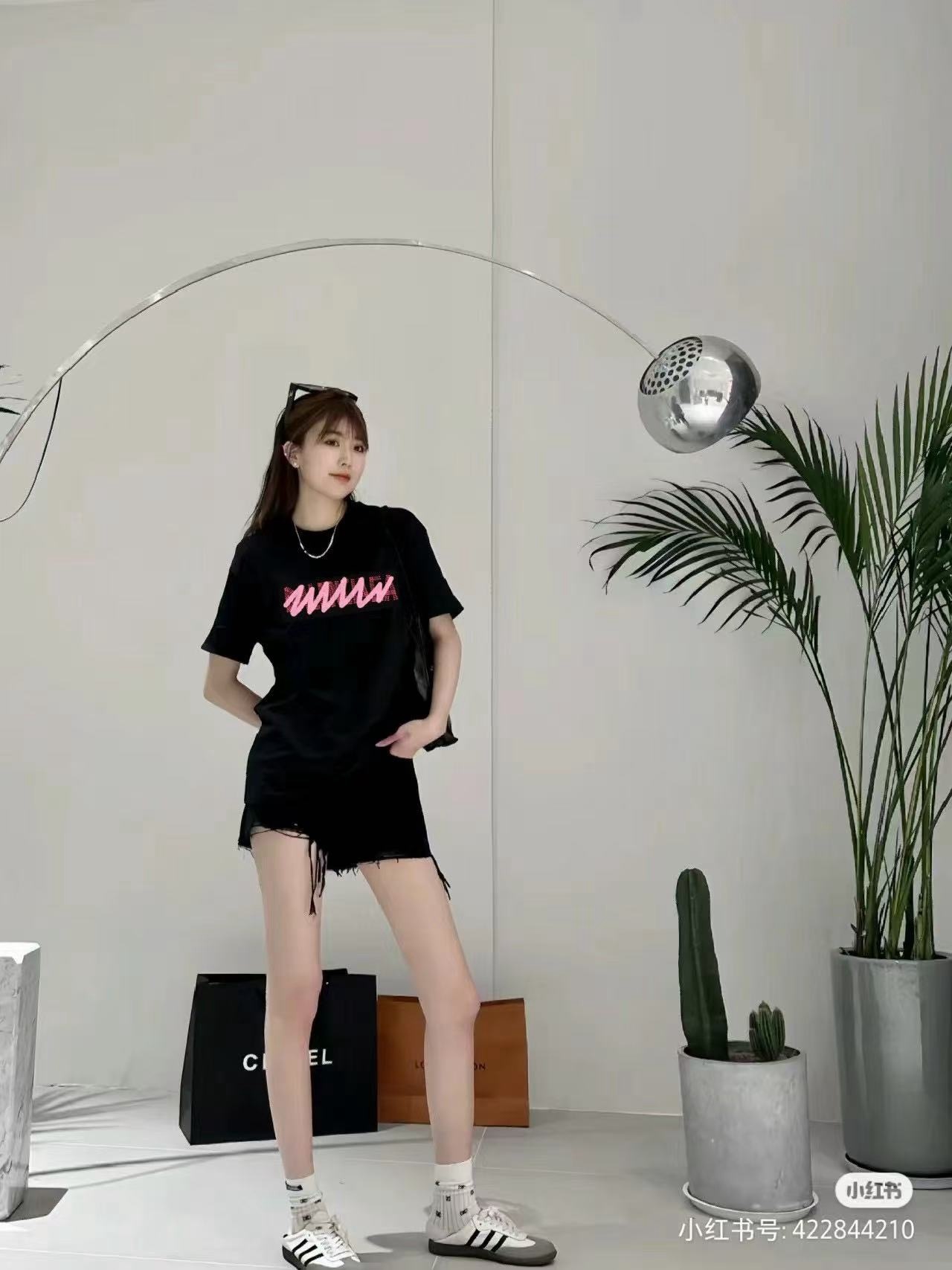 2e645d59a44e48accaca8bff5ff6d482.jpg