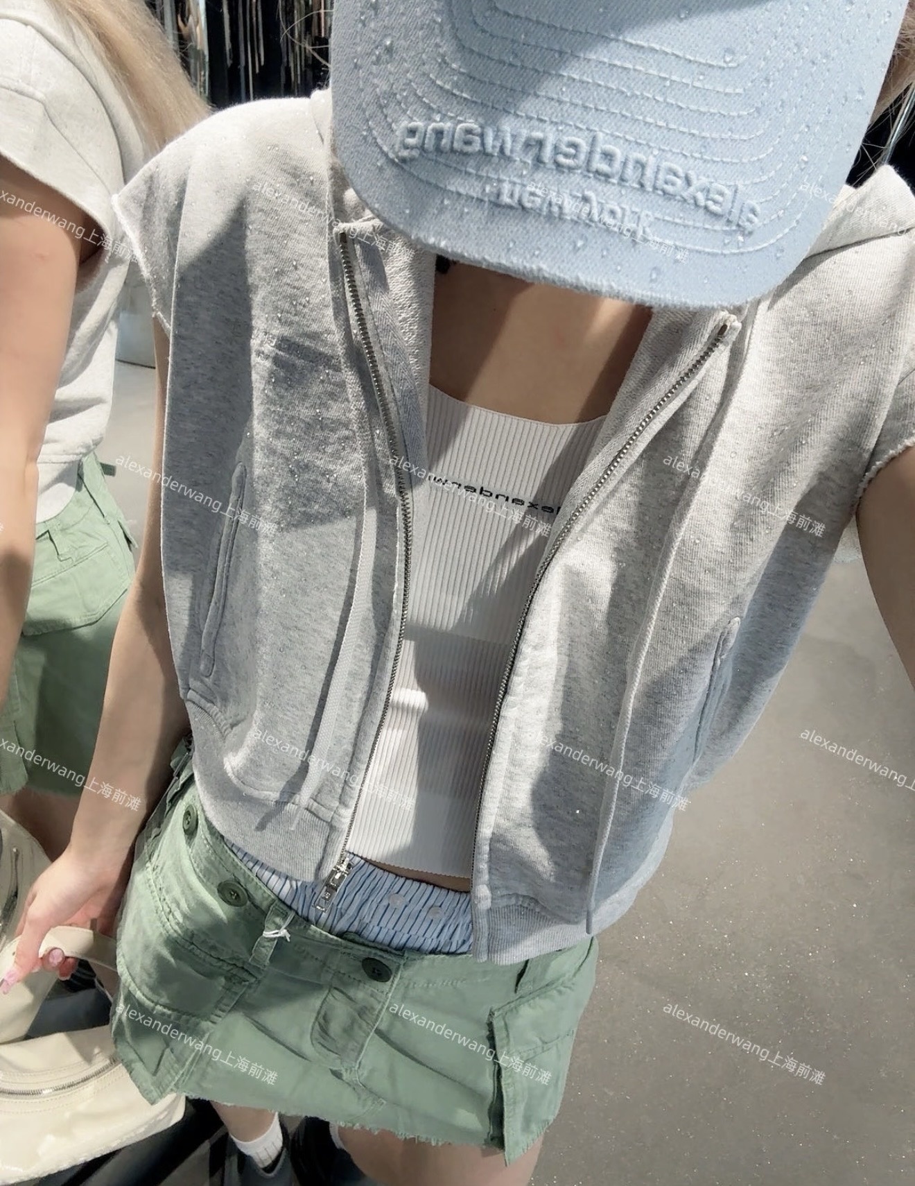5fff43421b8603bc2a8f29471fb908fc.jpg