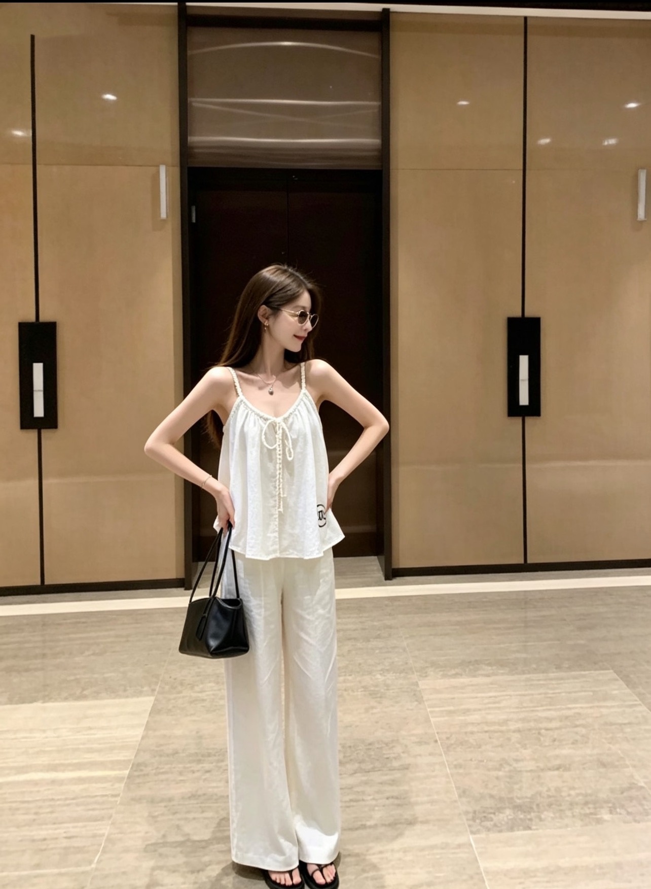 a5c2cb2c305bae9666339c71094f0d4f.jpg