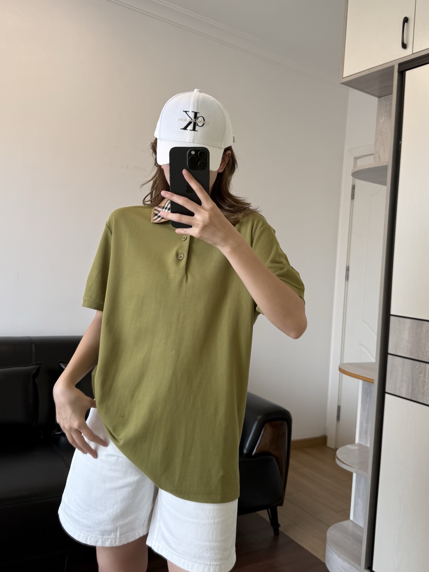 aadeff809c6ca54fcc126db930045987.jpg
