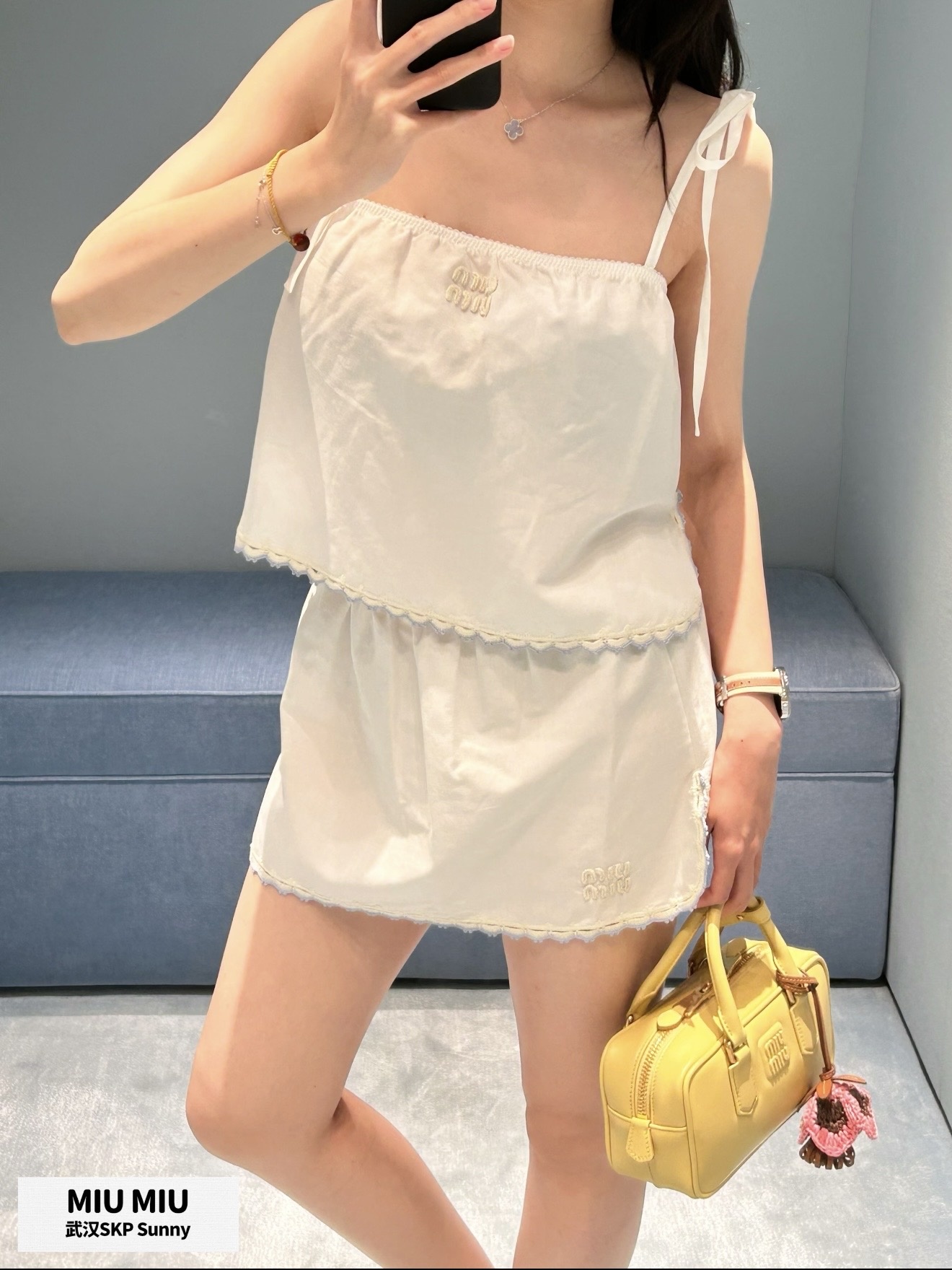 abb28e17b6601ae65e9939aeb1d68b4b.jpg