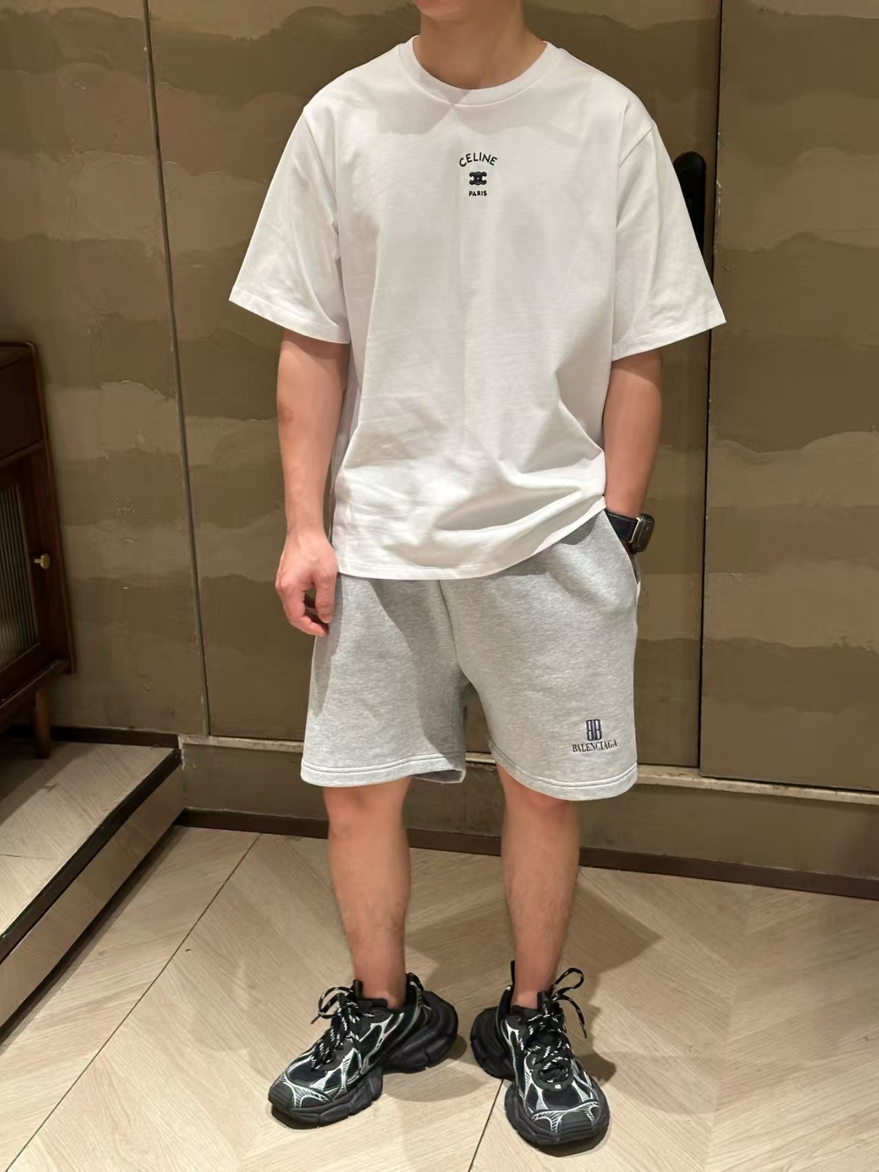 b4c4d8c037b4a18d2ea500b689be3ec4.jpg