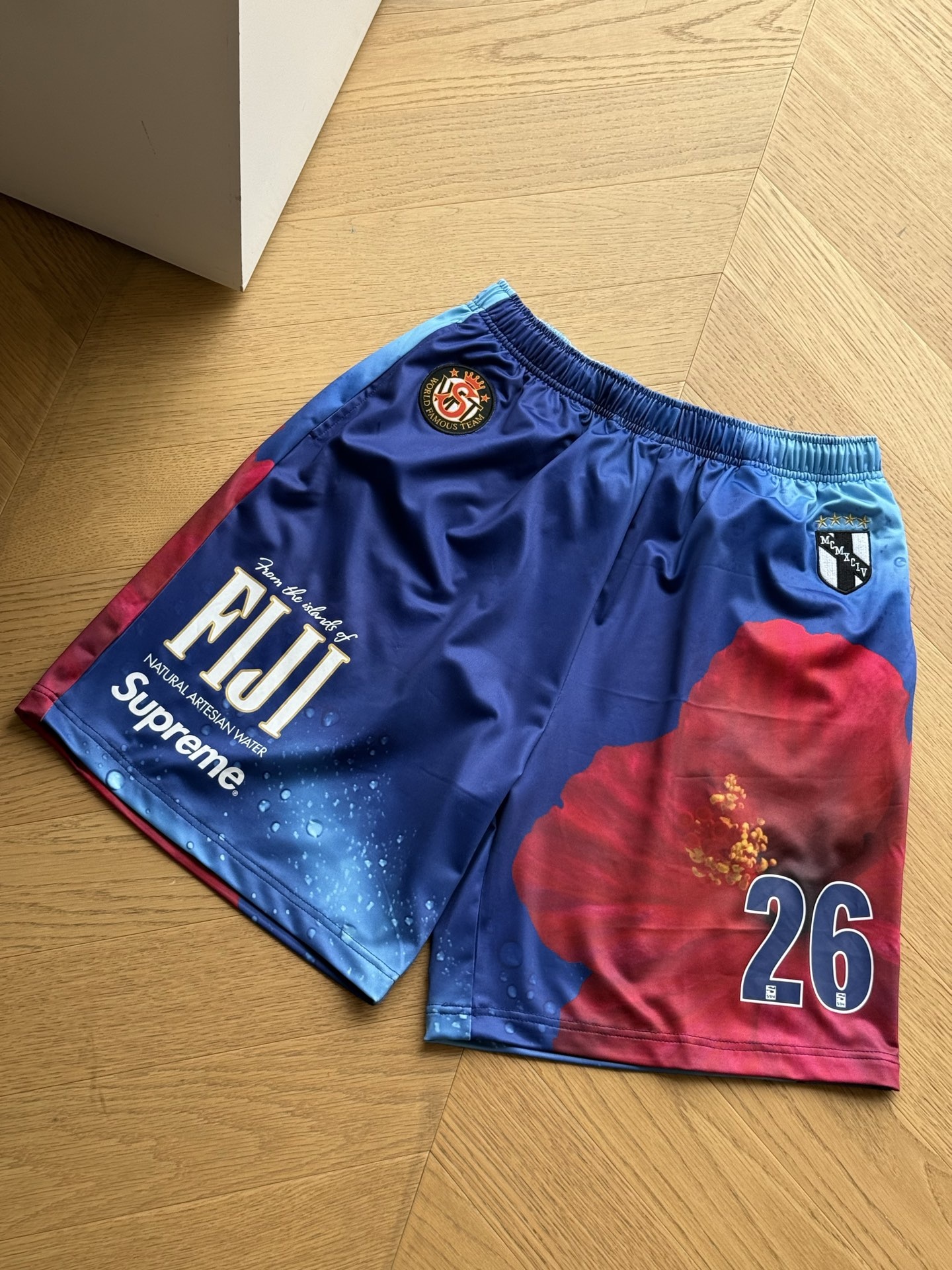 c741c3d360eb65db5bc4b9981e6ada52.jpg