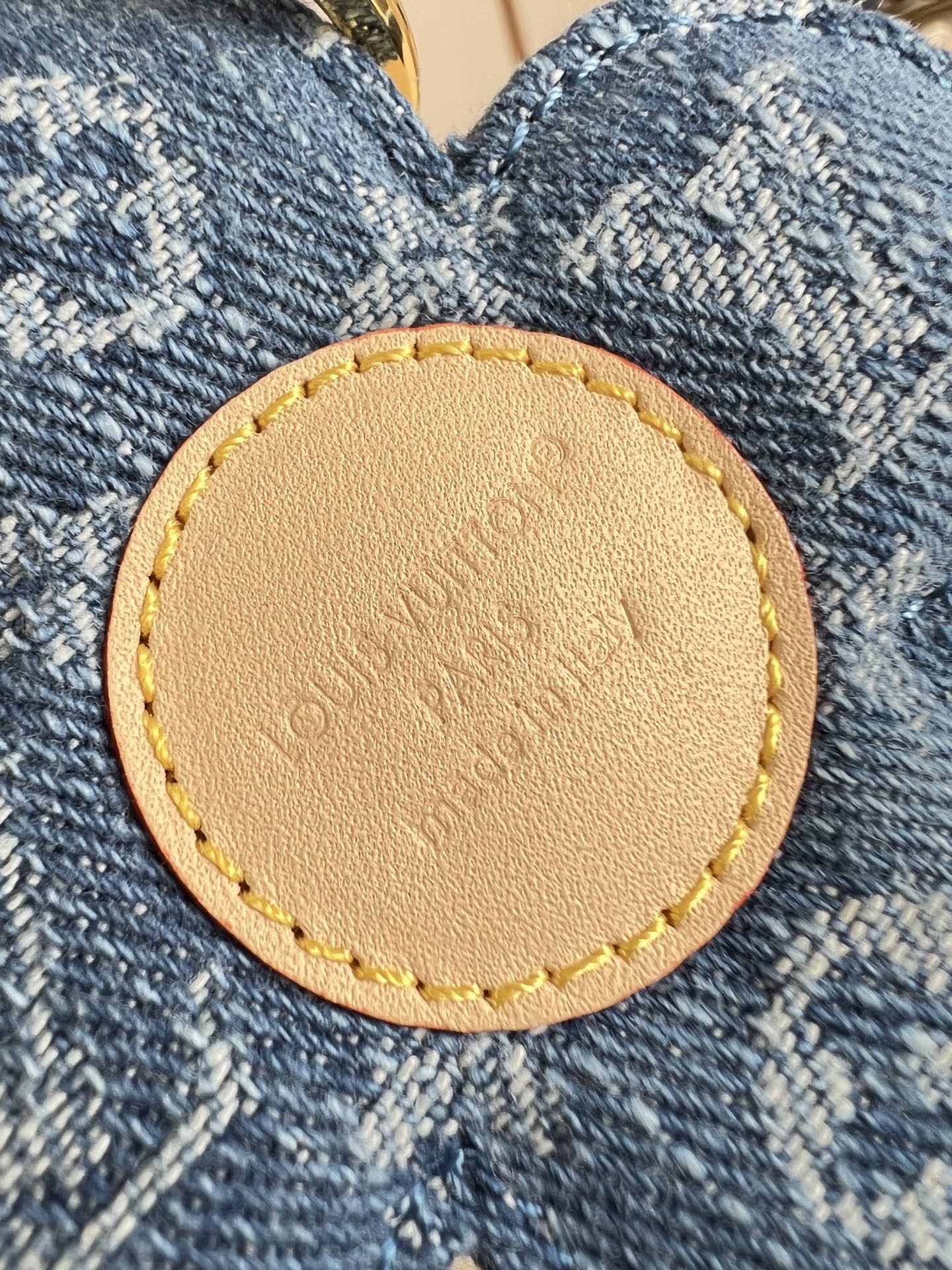 ea0817a84d2724bea80f0b798313f27d.jpg