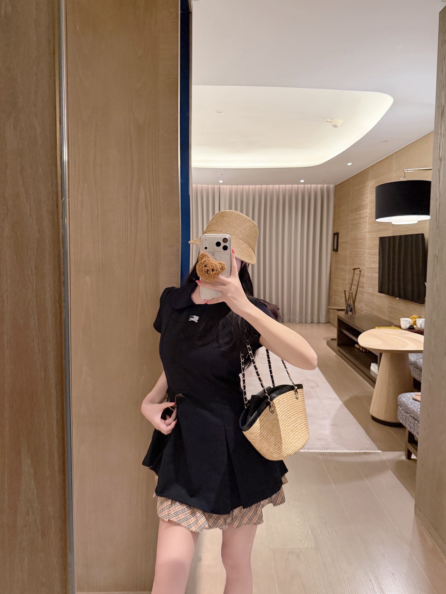 ef01e37fceddb247bf924e88401cb442.jpg
