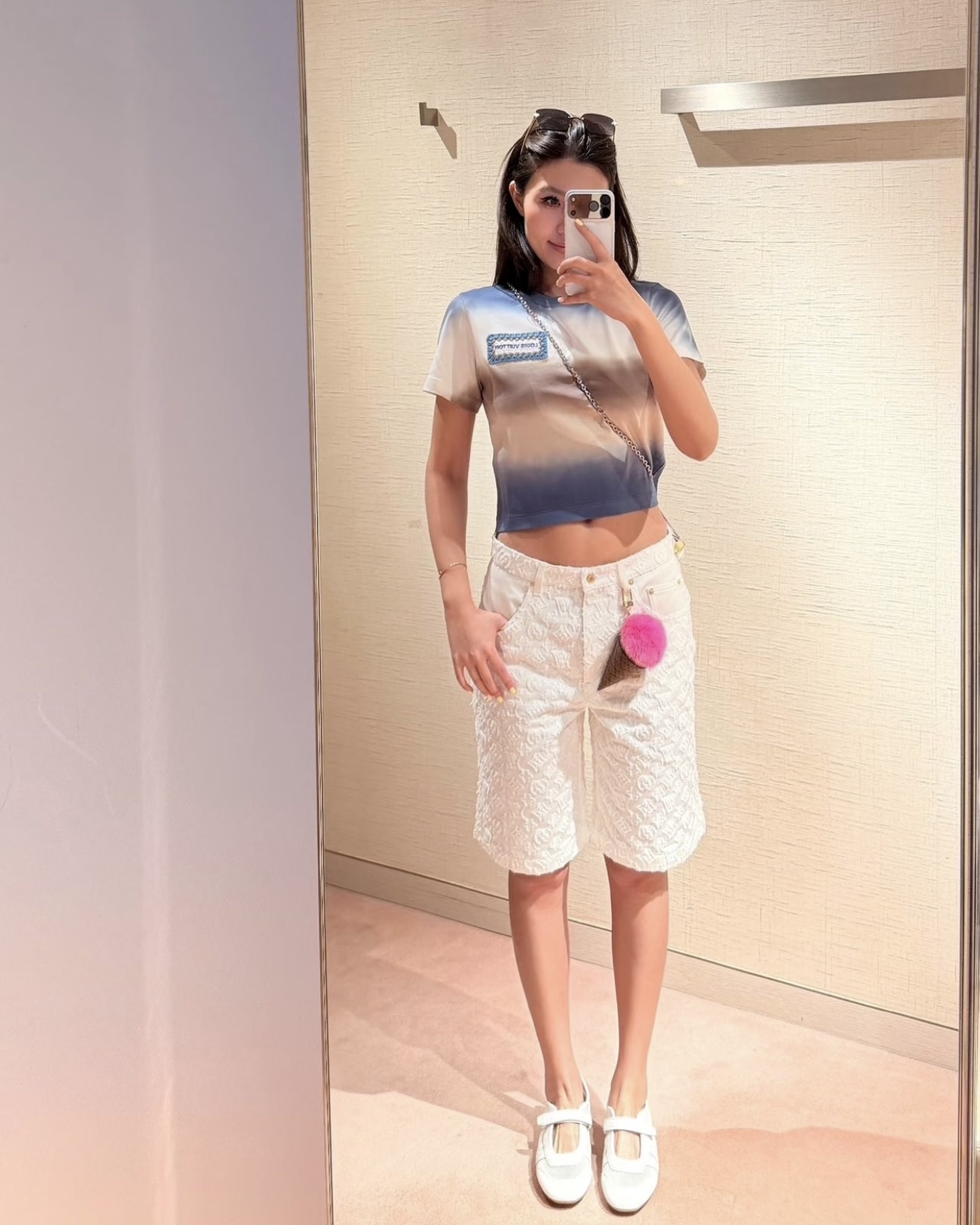 4ddcceb7f9709a61a94fb6e41217f479.jpg