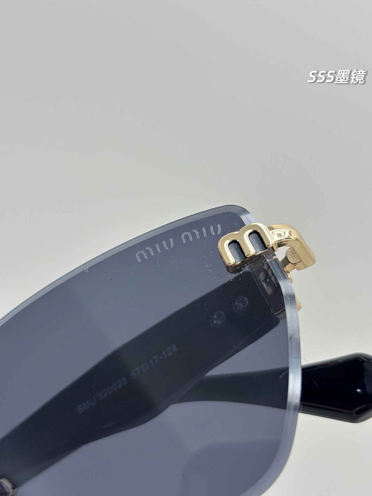8c166266ee3be415d23b07efa815d620.jpg
