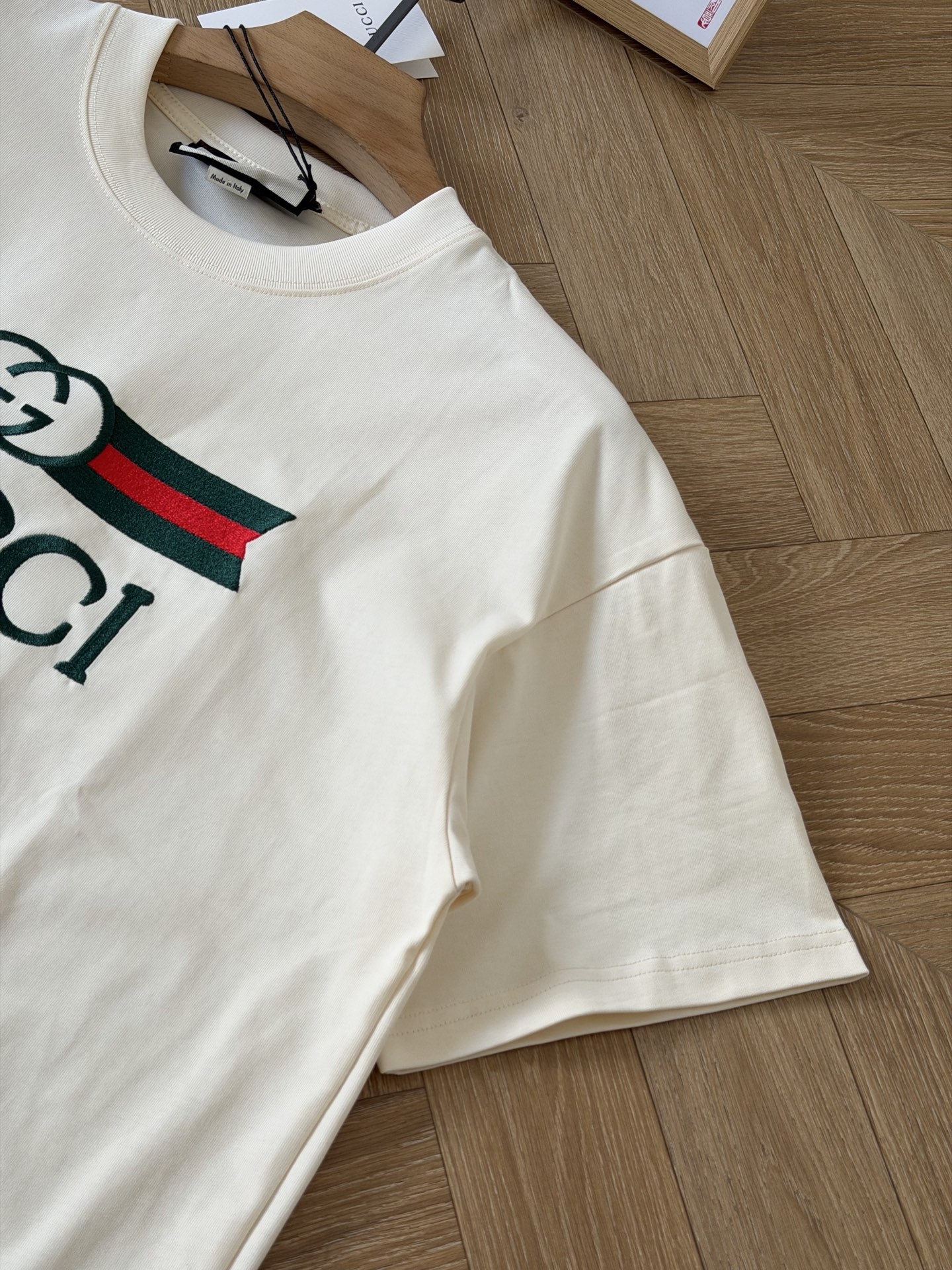 adcca8090a12a9e0c56cecb13fd75737.jpg