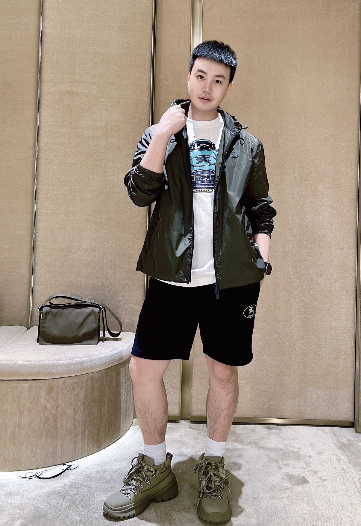 aefbeb9c0732b6dae6f639a440628eb0.jpg