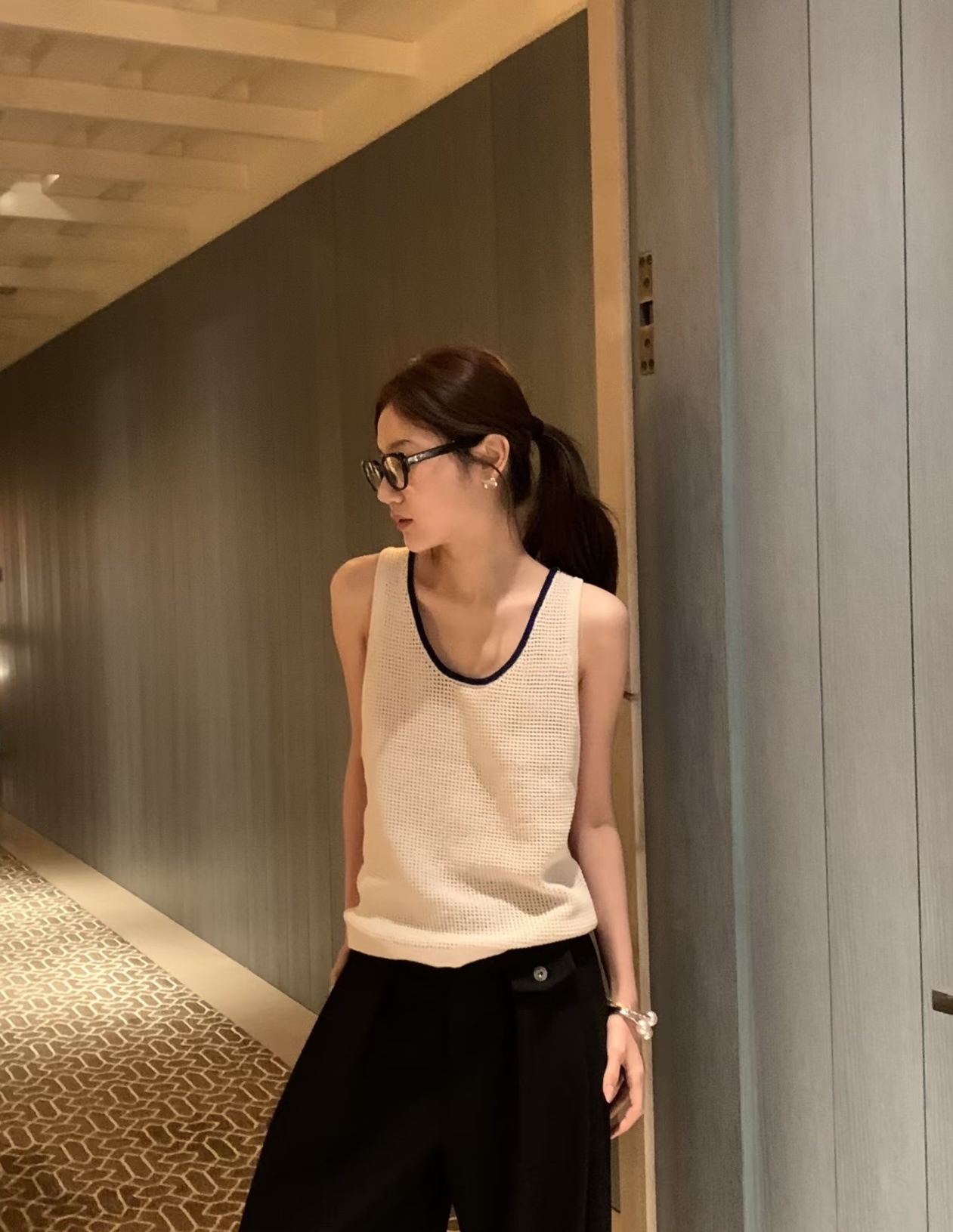 51fe5c36da214f513eb43636d585efe4.jpg