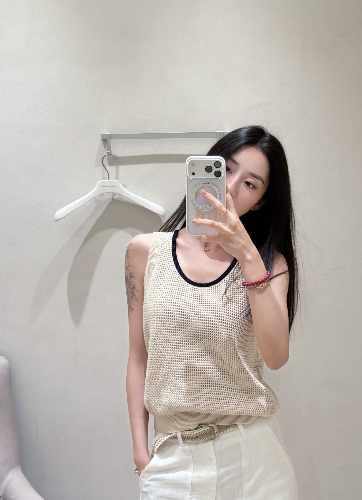 75ae70410960d2c8d20a8450e137a46d.jpg