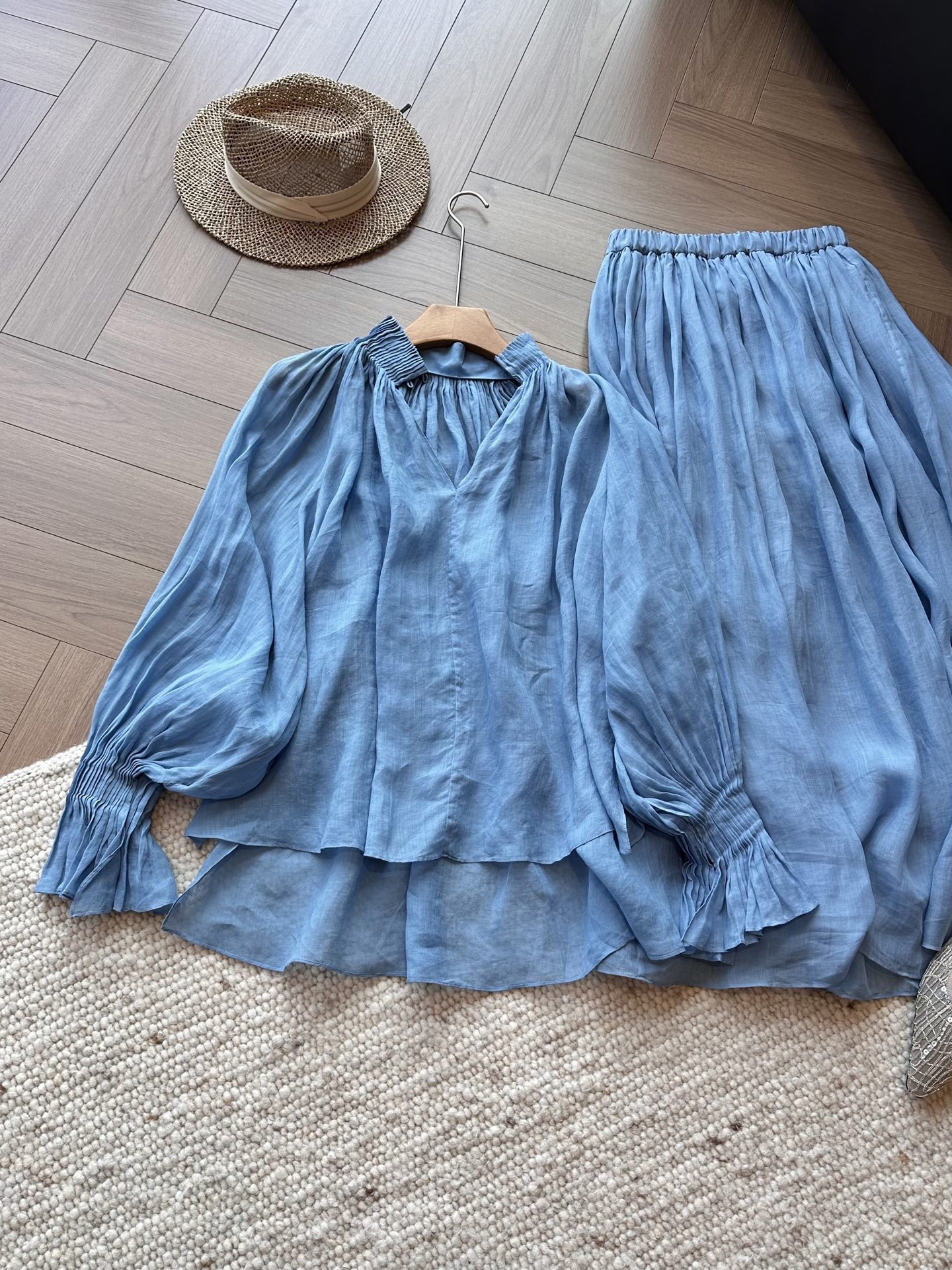 b758c5a5326ccaf28123e24567d19358.jpg