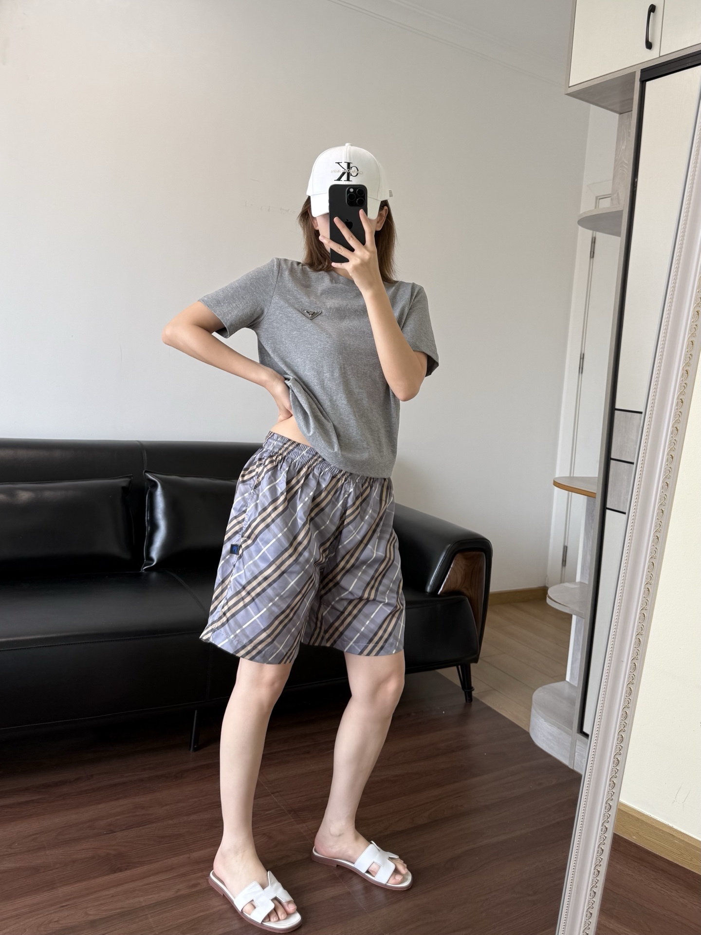 e8fe2c7826c32615394554e0c0bbec37.jpg