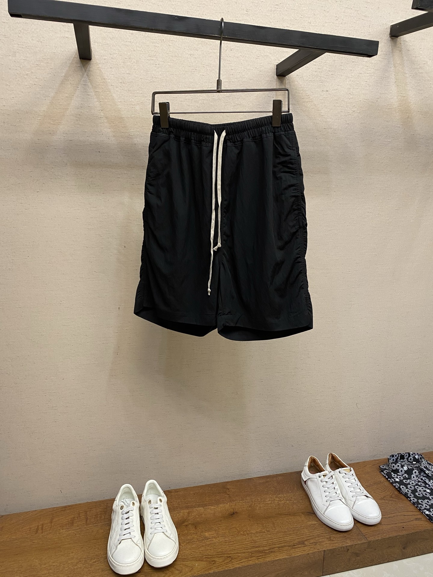 22190740be79accc5a4915a67af6d7a0.jpg