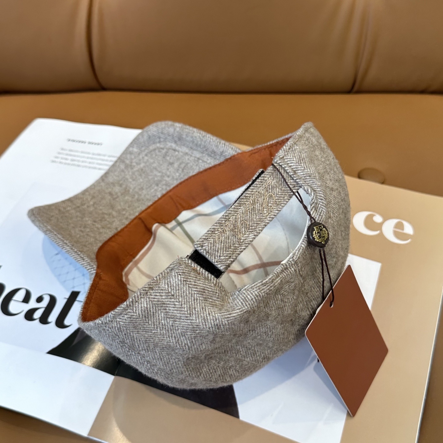 48c32591726a8e987d896a9443e182df.jpg