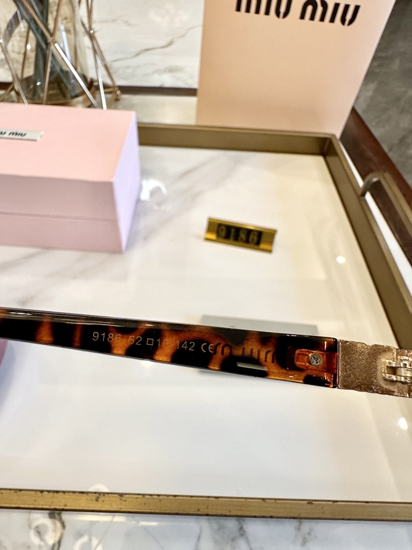 759203f4c6e30cb64a336b045e462918.jpg
