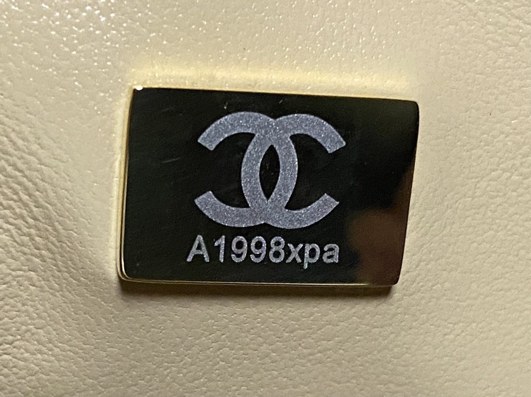 c7d3ceebac33131a620a9b0e286bf49d.jpg
