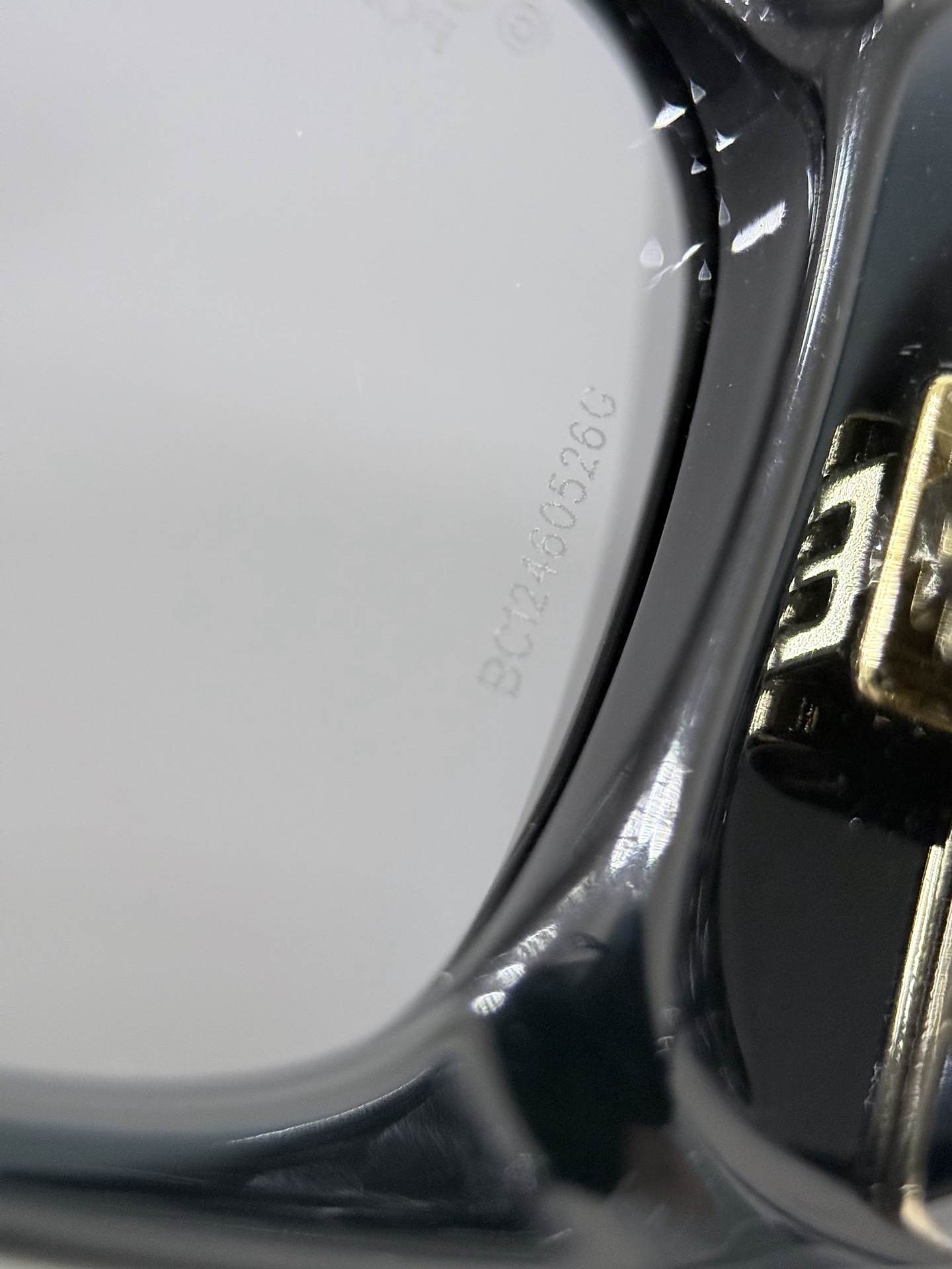 ea3905bcd25390958829d54ae9dcaefe.jpg