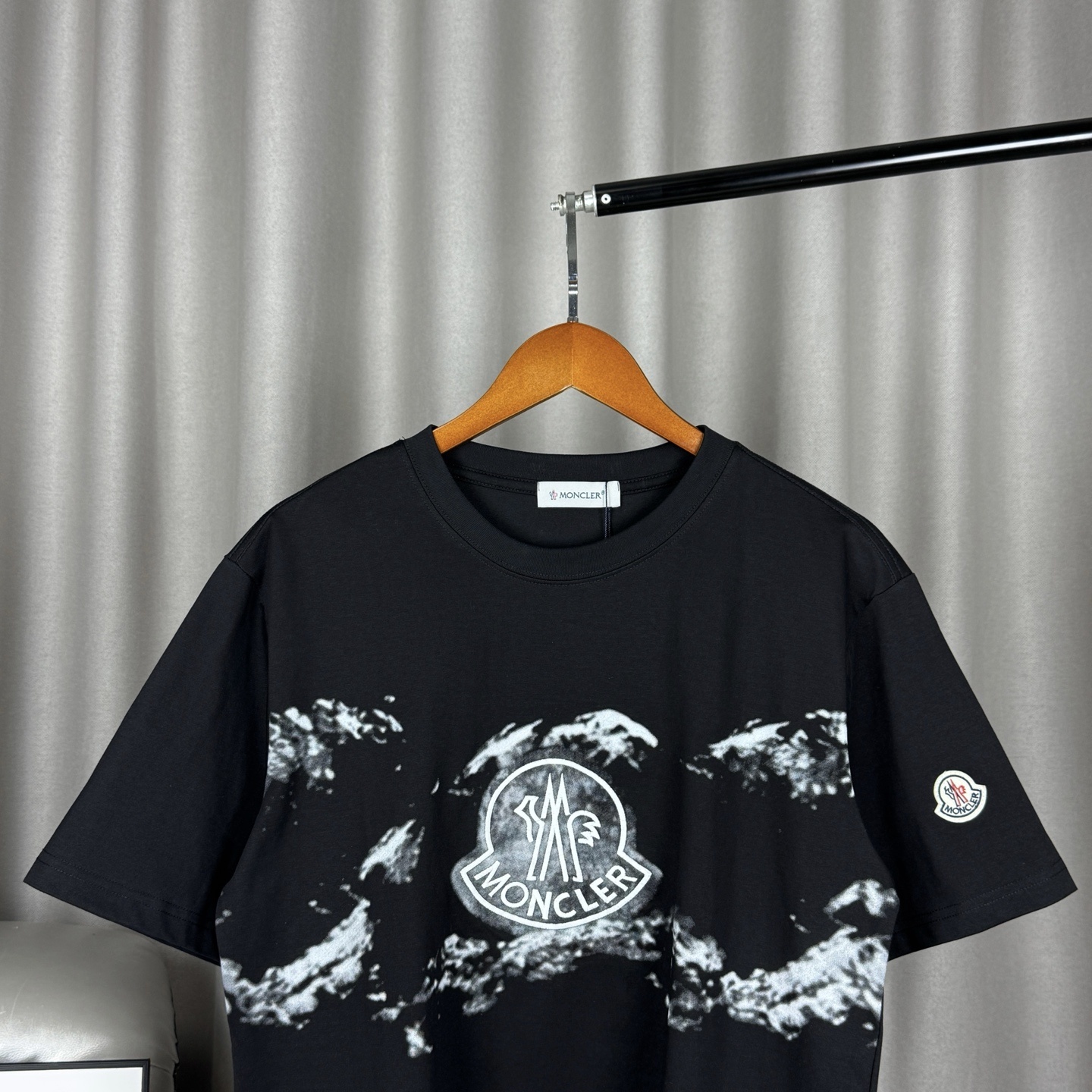 3d1cc40a96cba9ada52df76f66d18c65.jpg