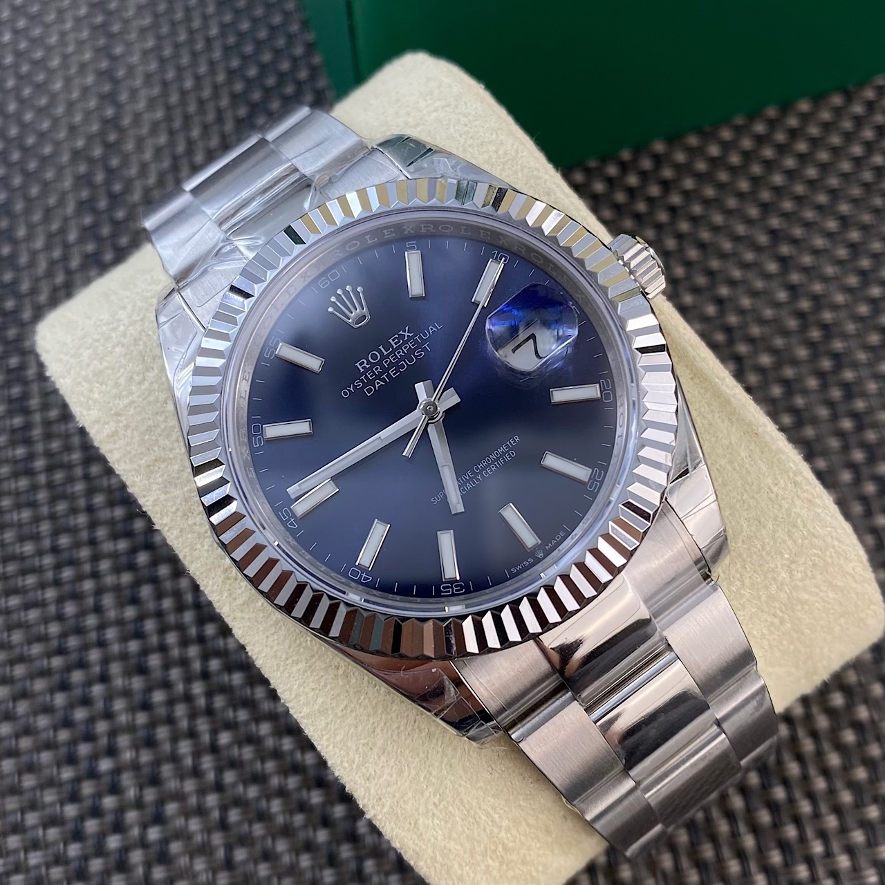 9498f7cc4075833a9380b56f8ee09920.jpg