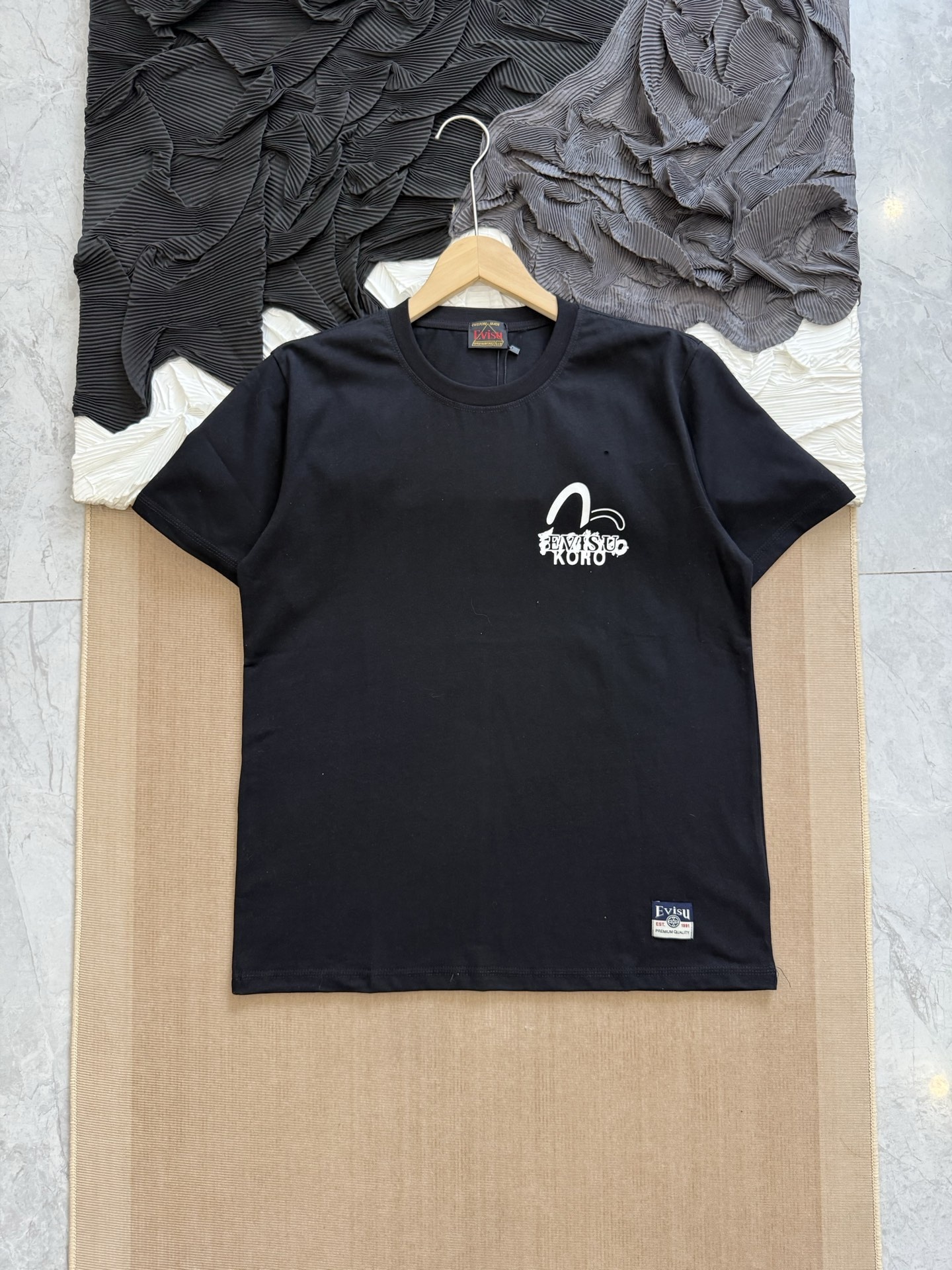 d2431ad11fc95bb5e9aaccc2872d3b9a.jpg