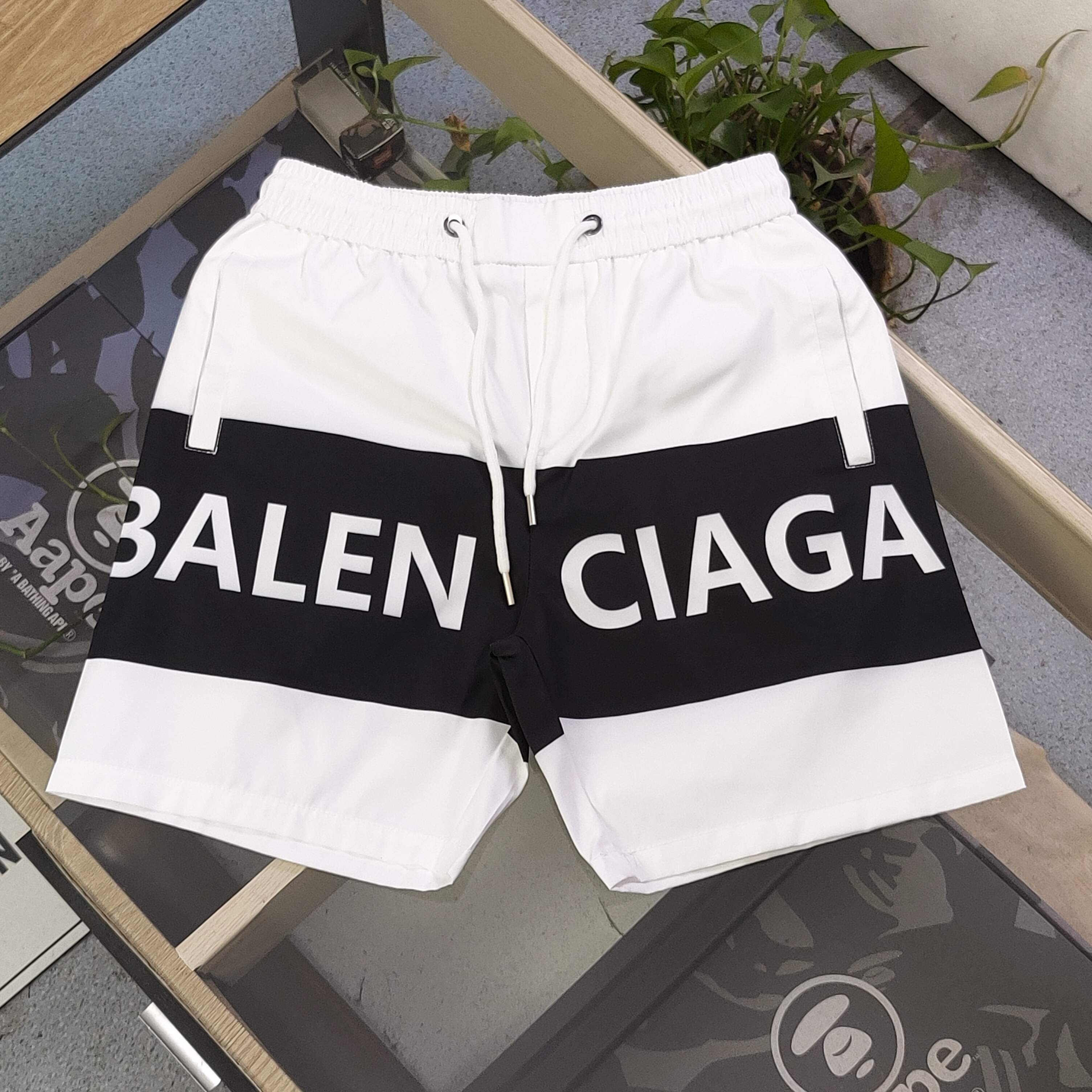 f212c8d67b22f50f5cd0d1231d97345c.jpg