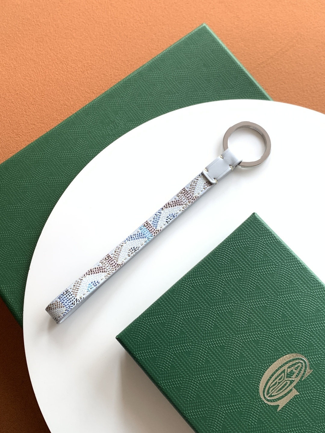 20a8e91b2825c427a333129e9ed809c5.jpg